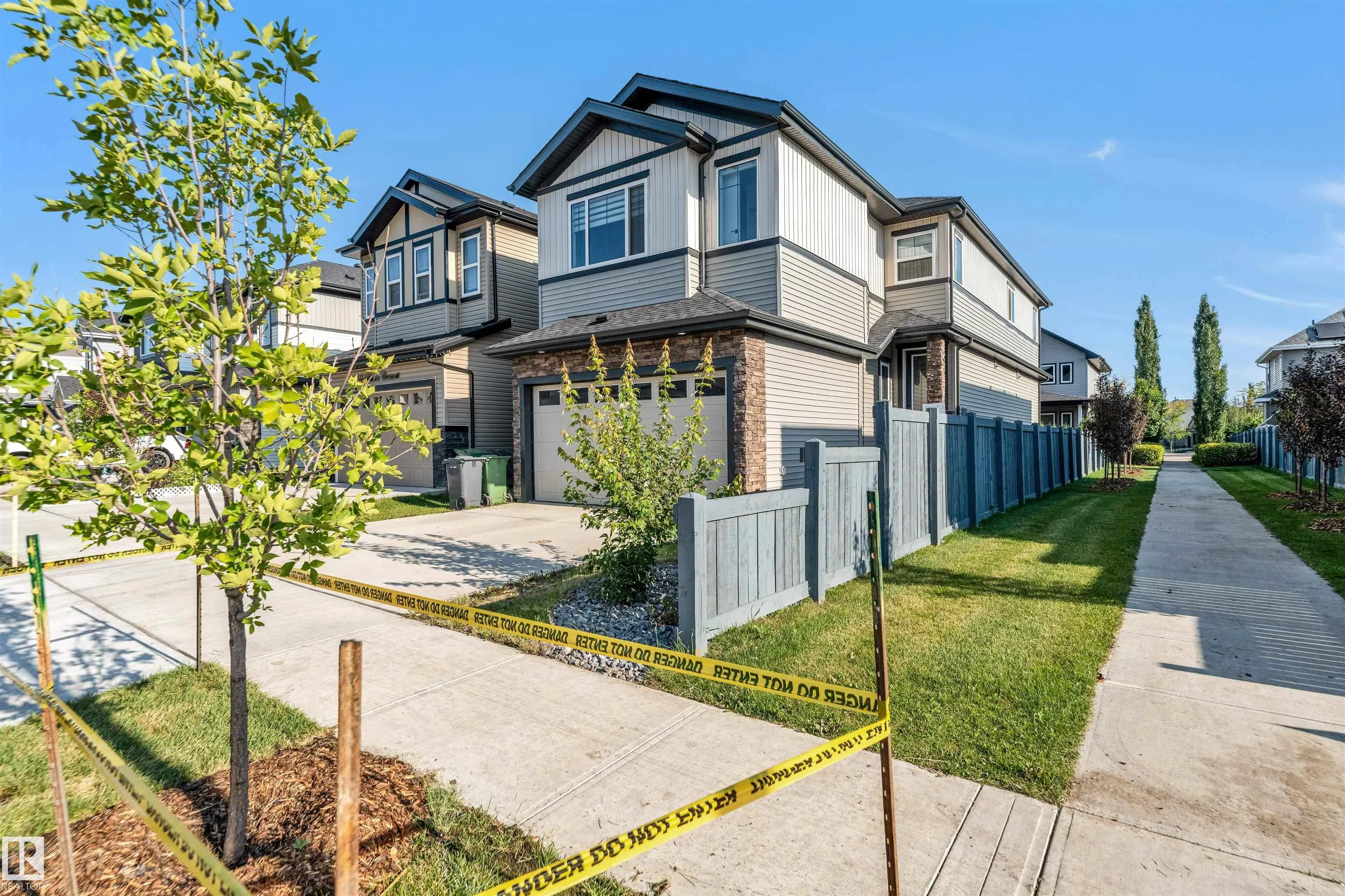 3239 PELERIN Crescent