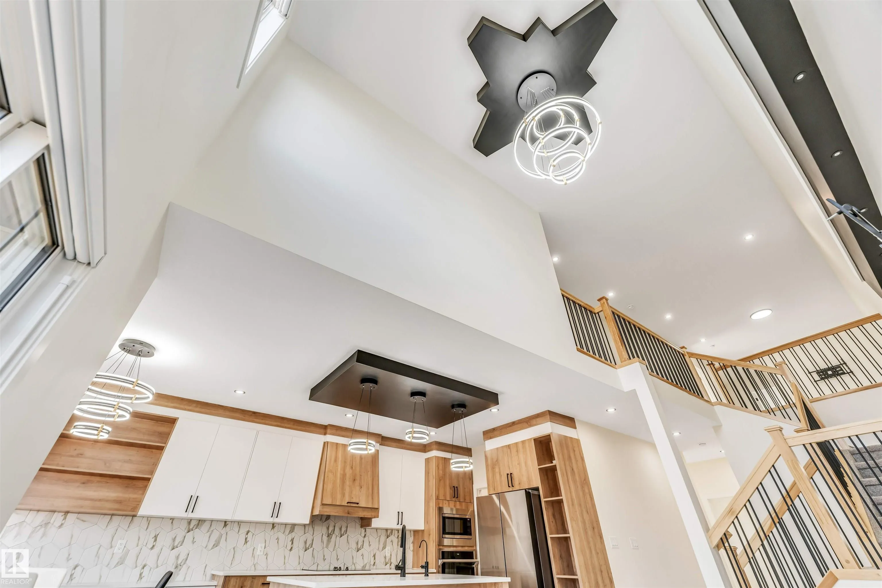 3239 PELERIN Crescent