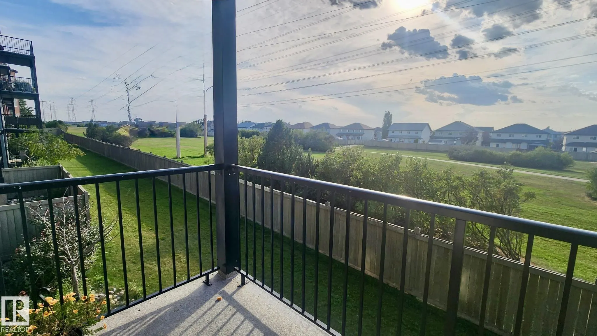 400 SILVER BERRY Road