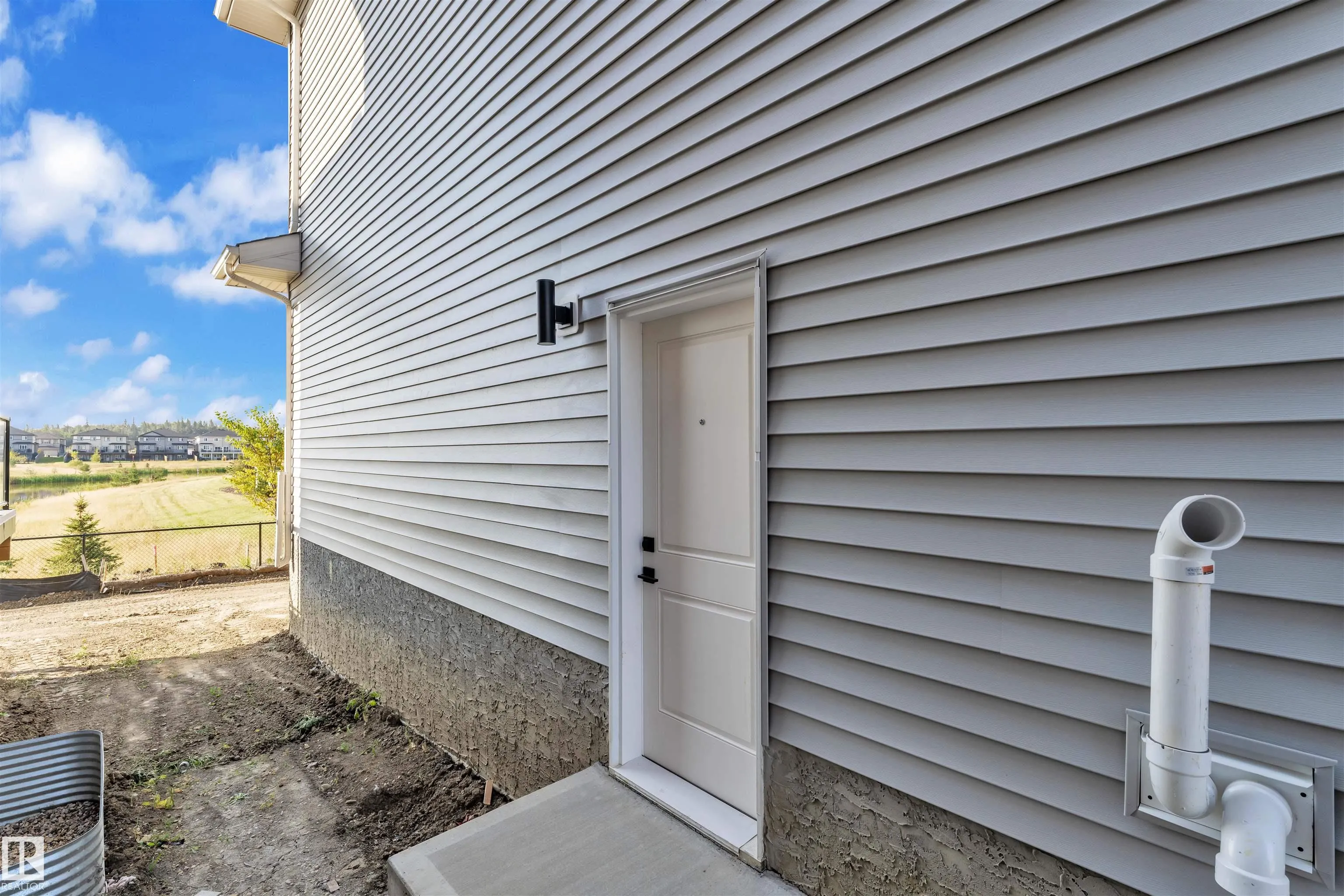 176 Caledon Crescent