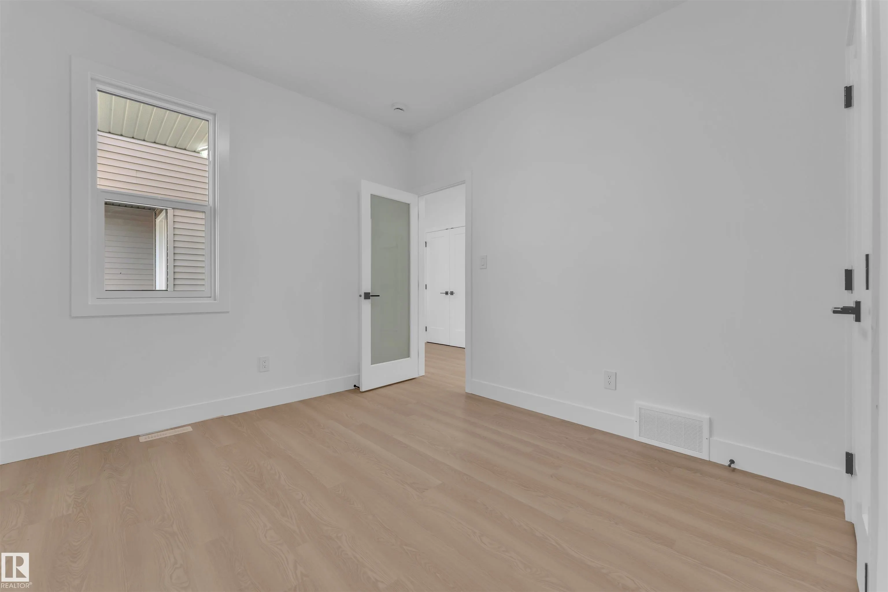 176 Caledon Crescent