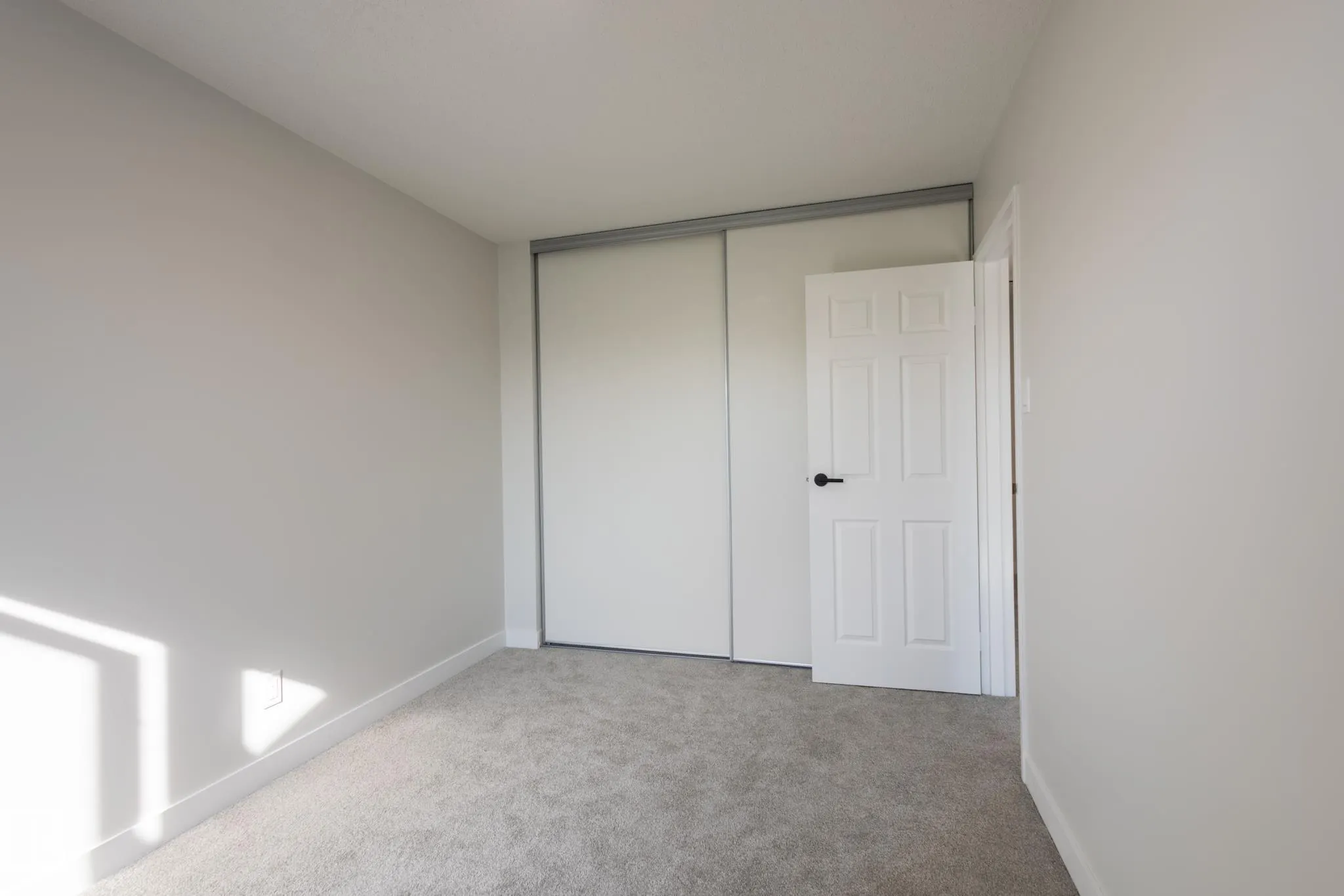 62 AMBERLY Court