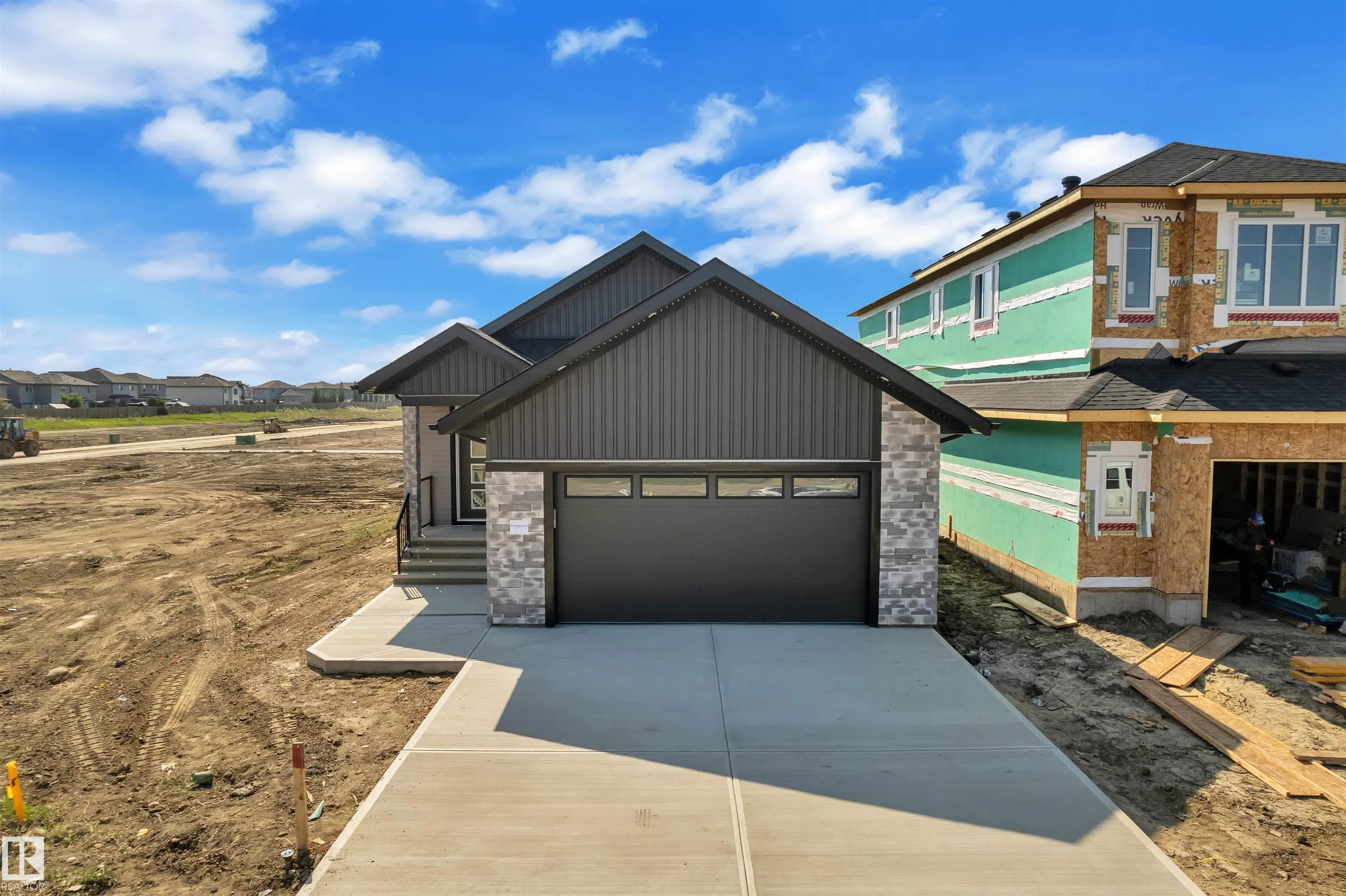 164 Caledon Crescent