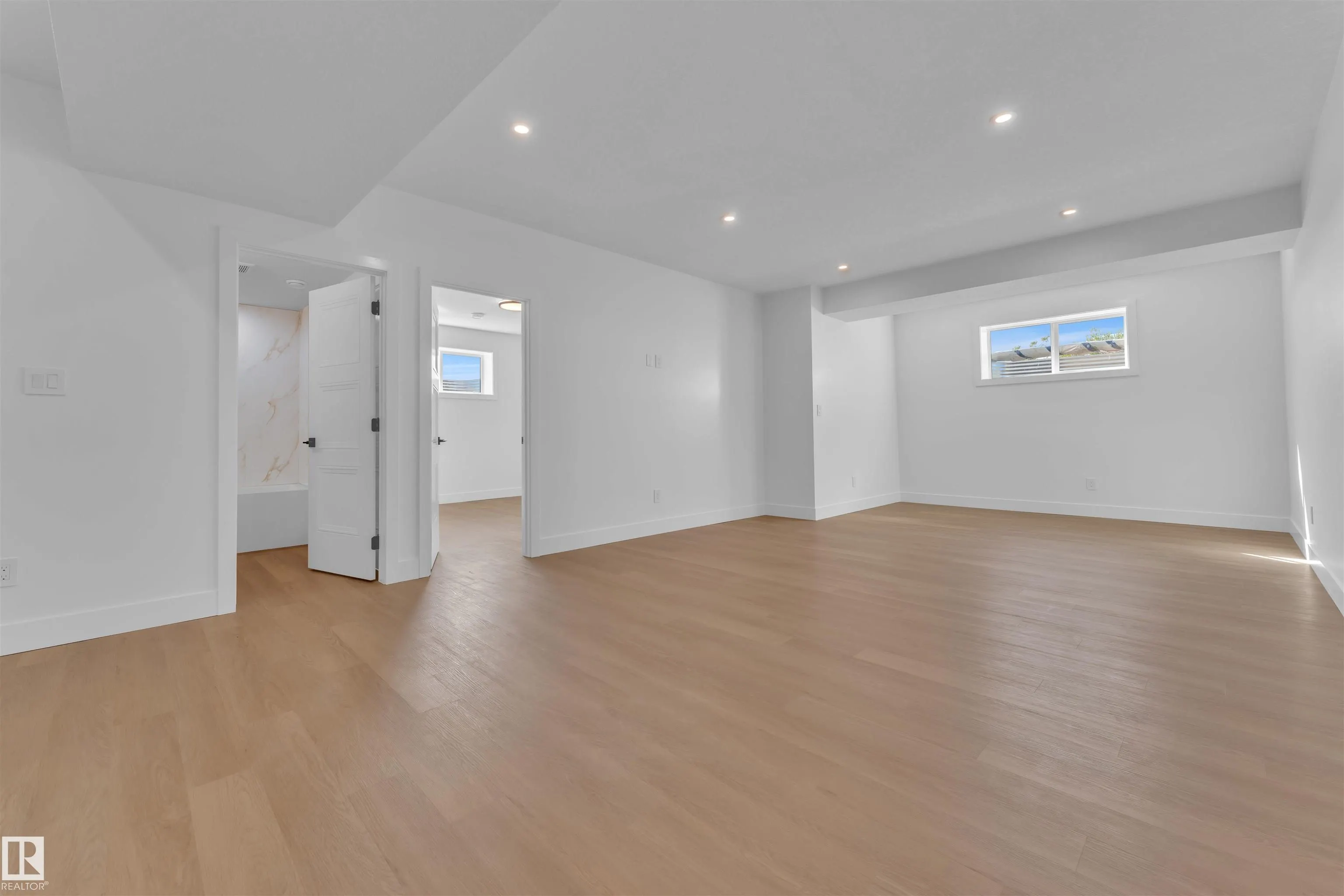 164 Caledon Crescent