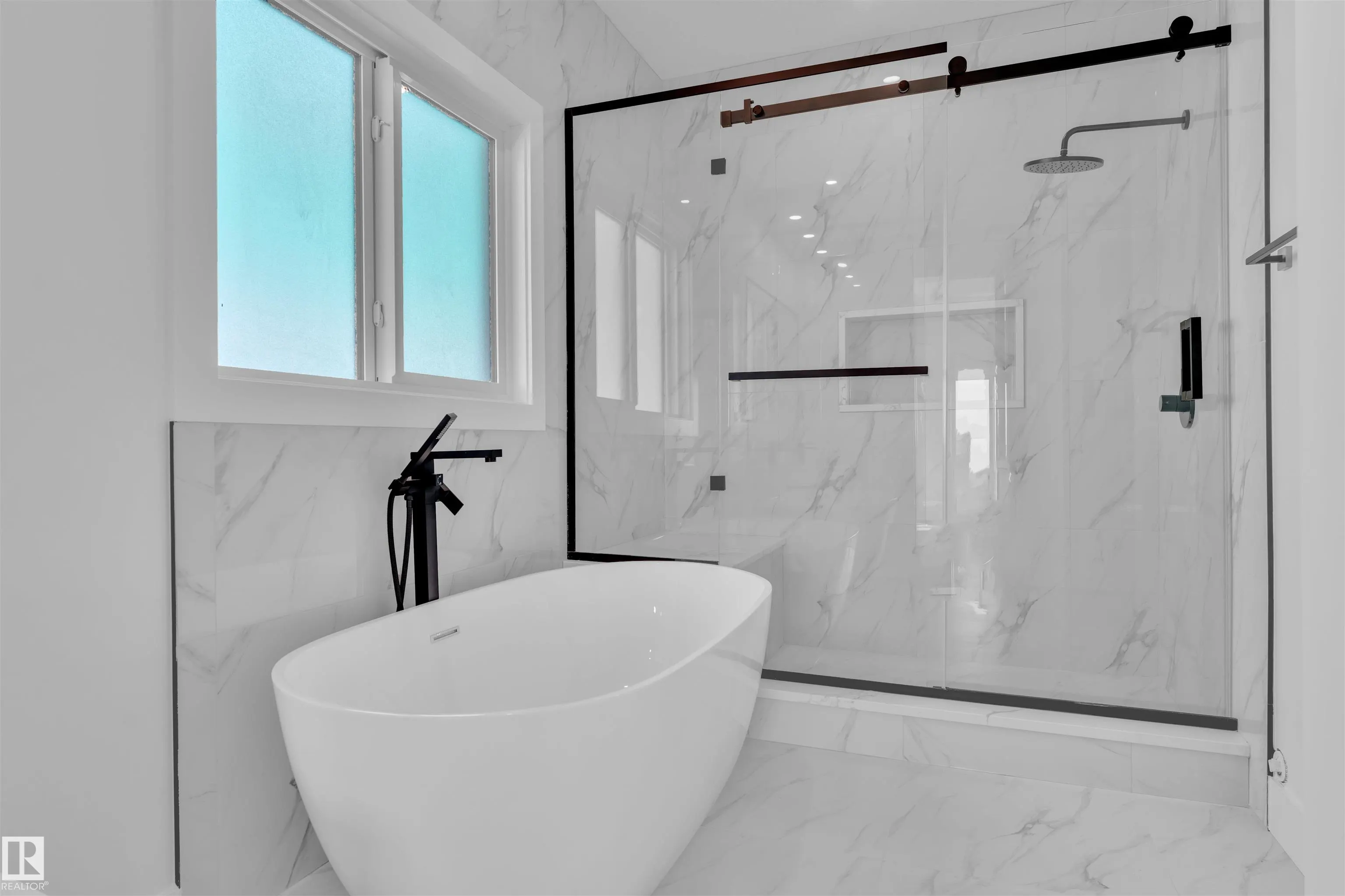 164 Caledon Crescent