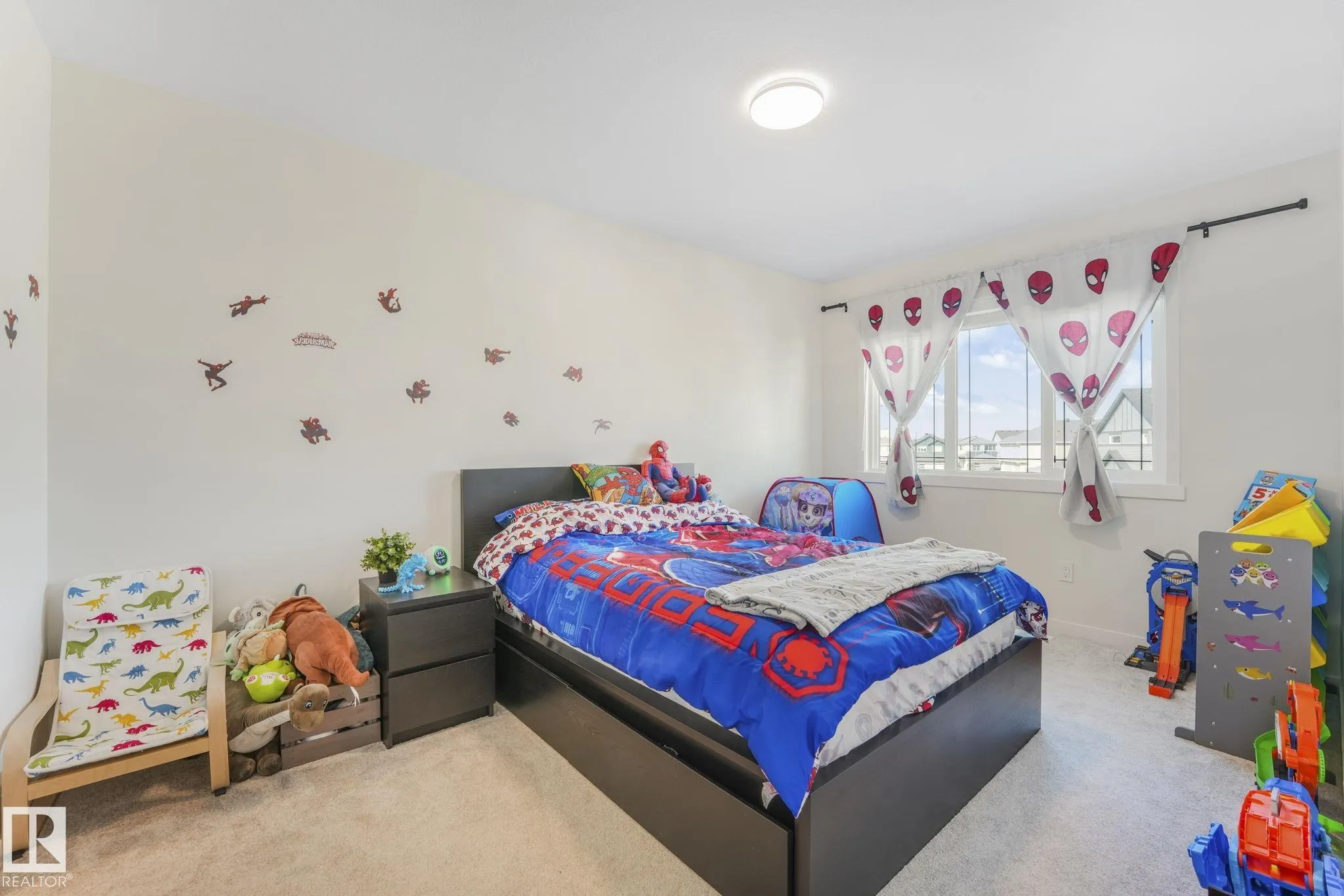 23 NETTLE Crescent