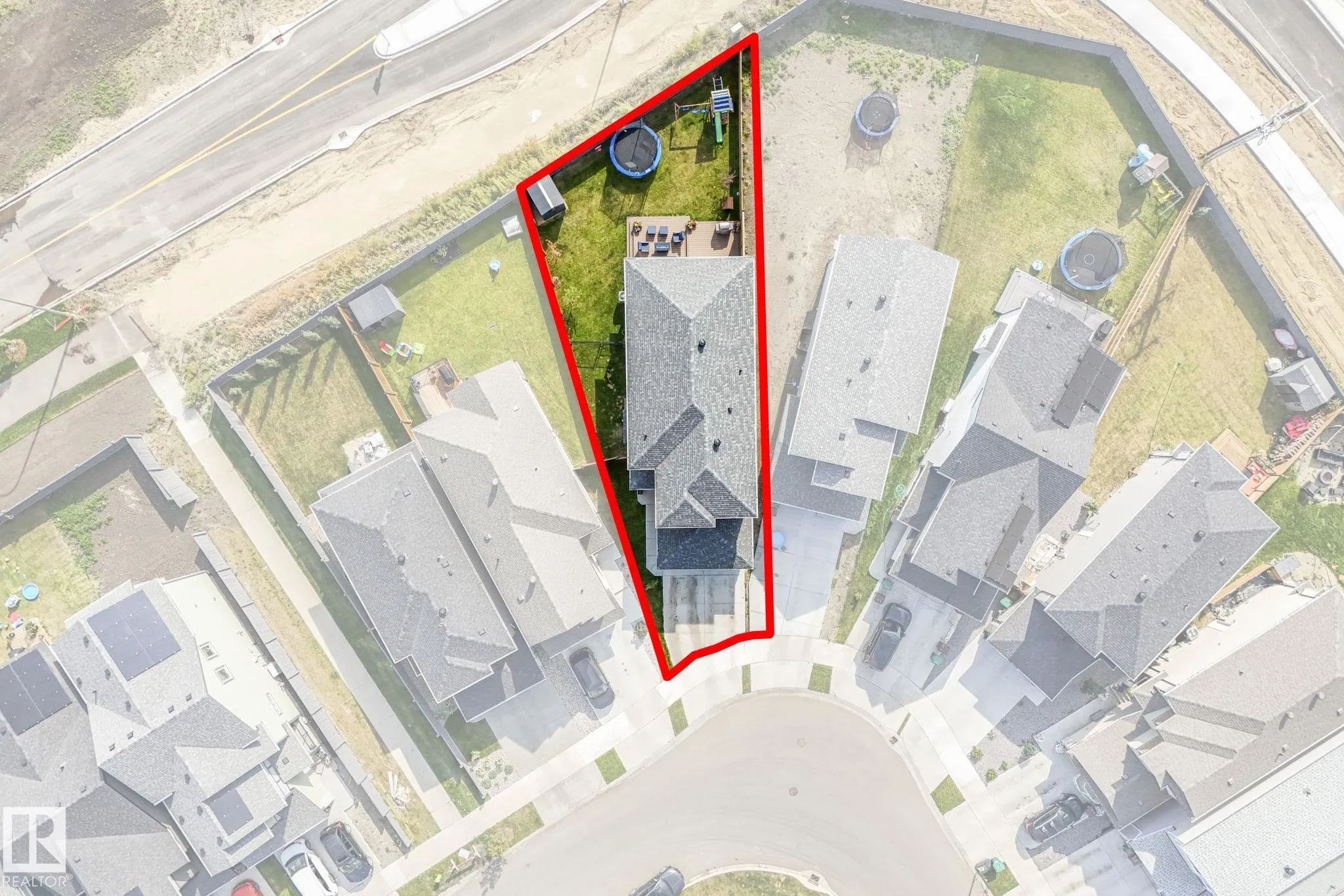 23 NETTLE Crescent