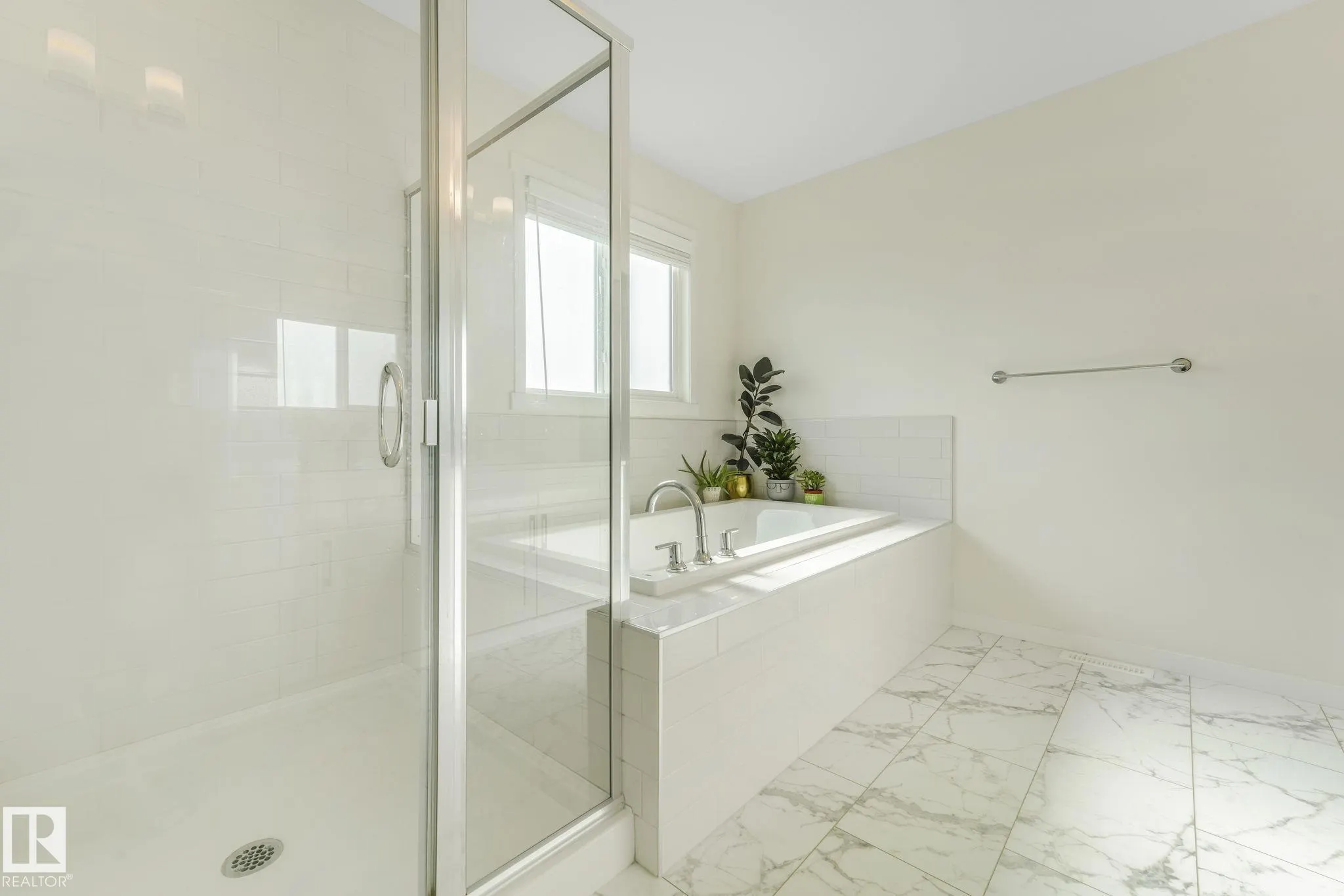 23 NETTLE Crescent