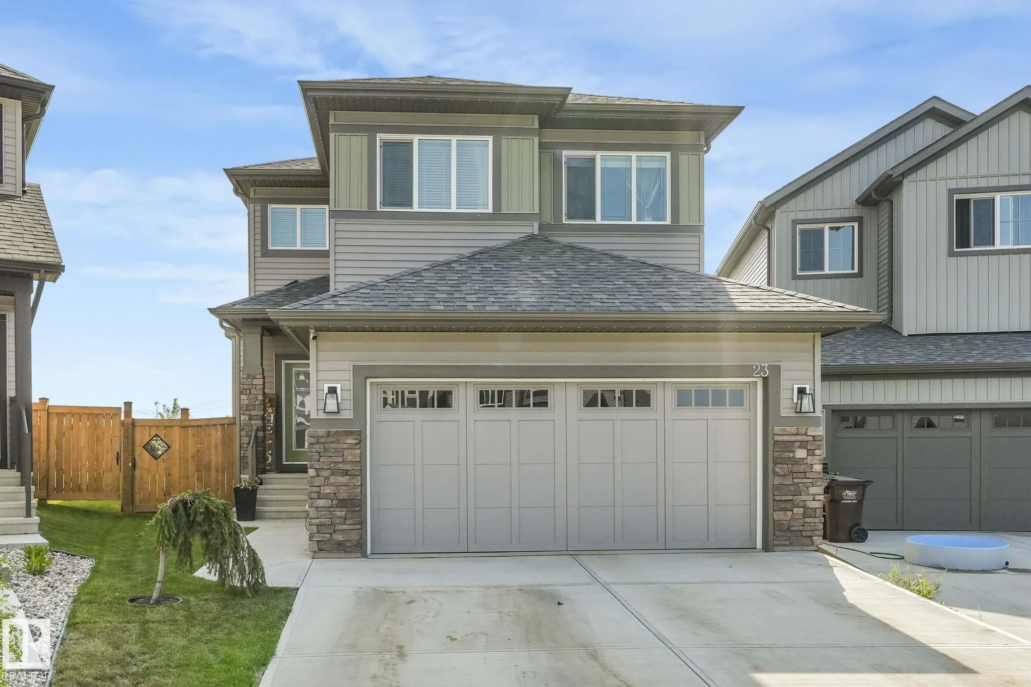 23 NETTLE Crescent