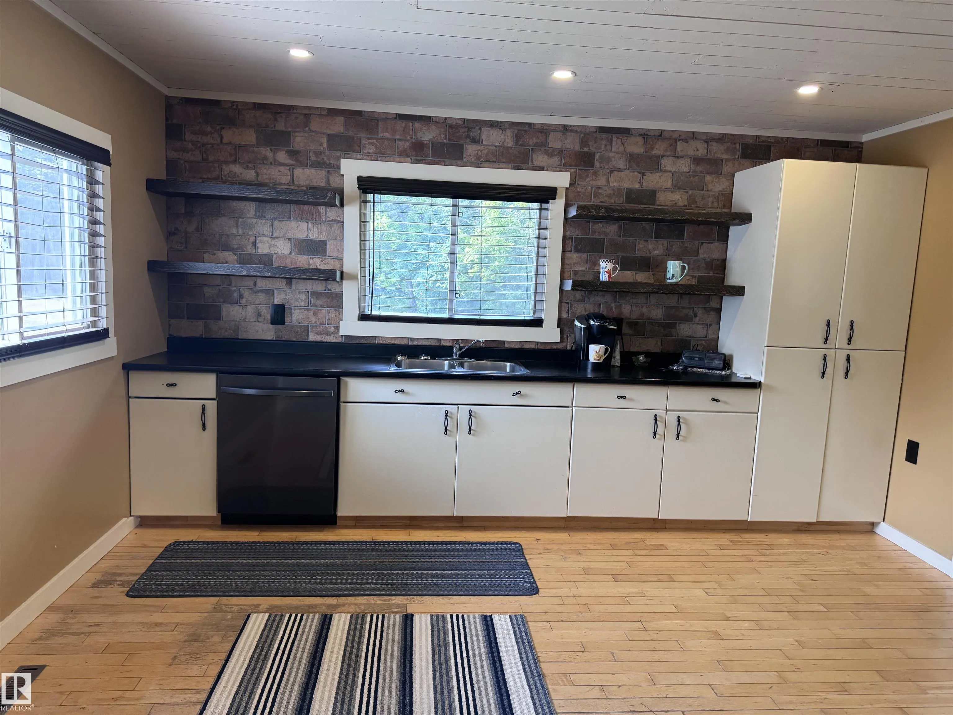 1017 Twp Rd 602