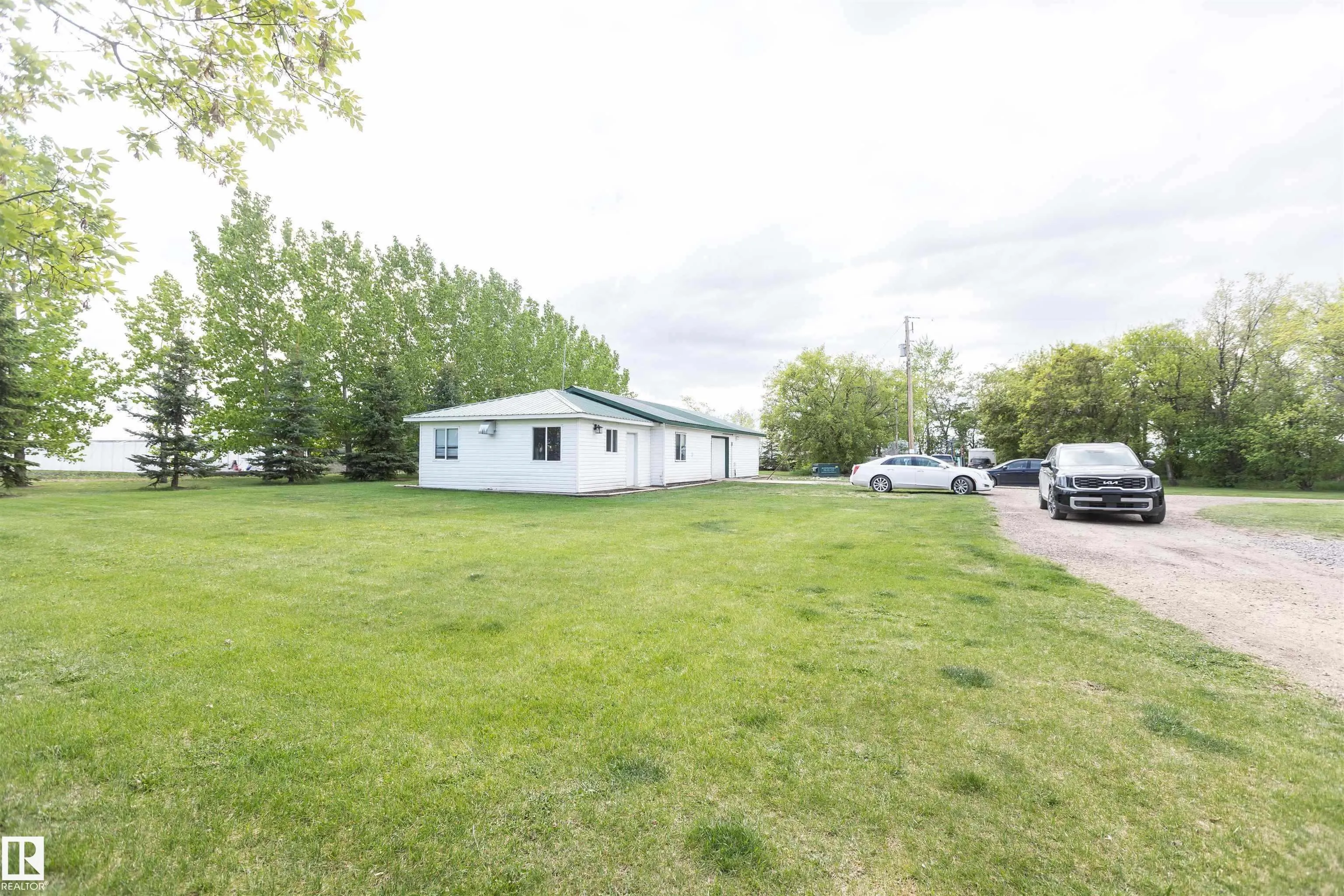 1017 Twp Rd 602