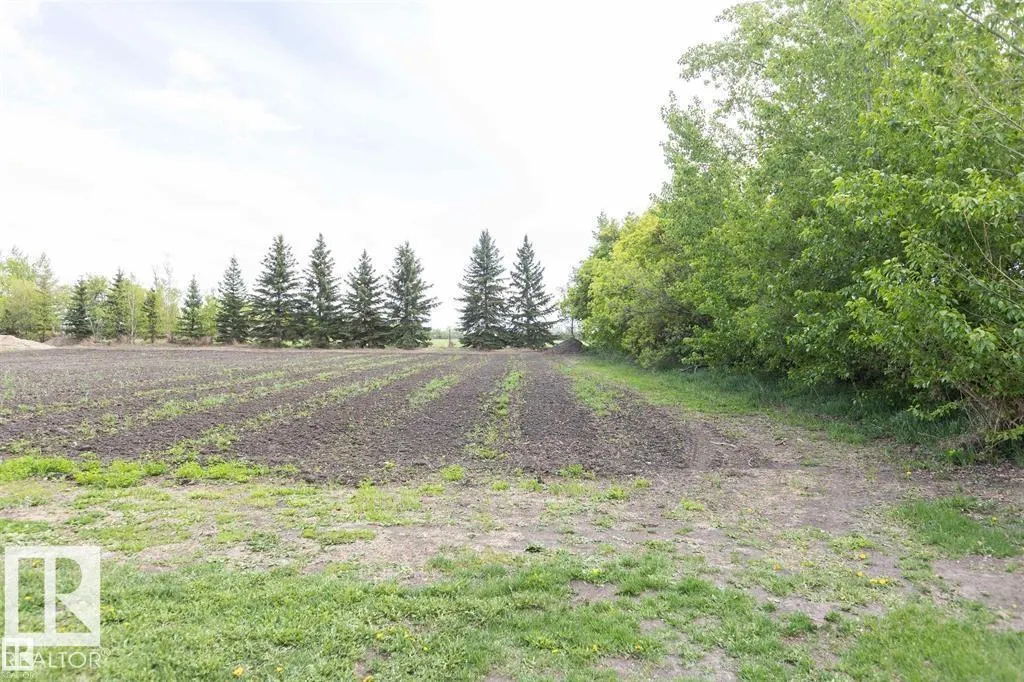 1017 Twp Rd 602