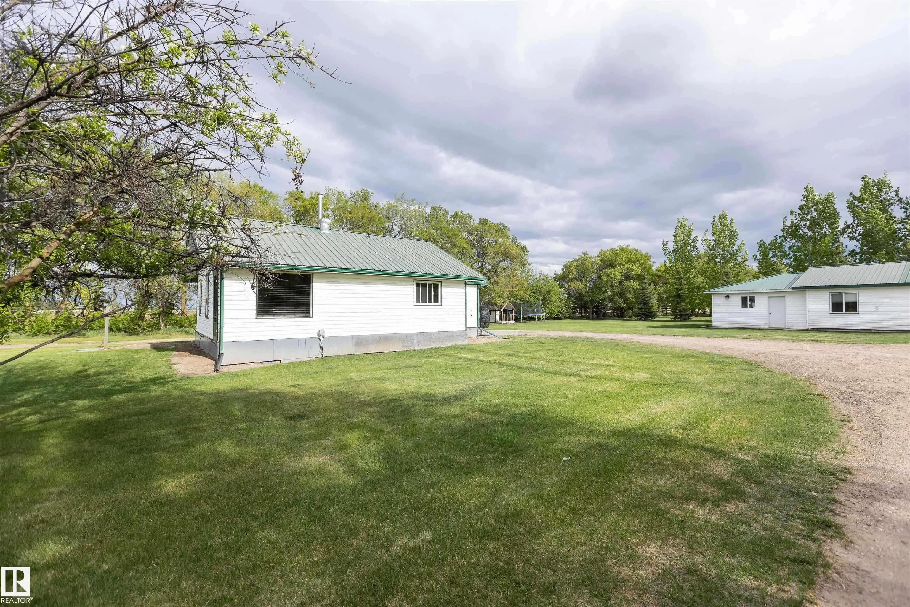 1017 Twp Rd 602