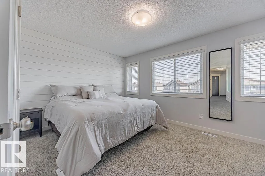 106 SOUTH CREEK Wynd
