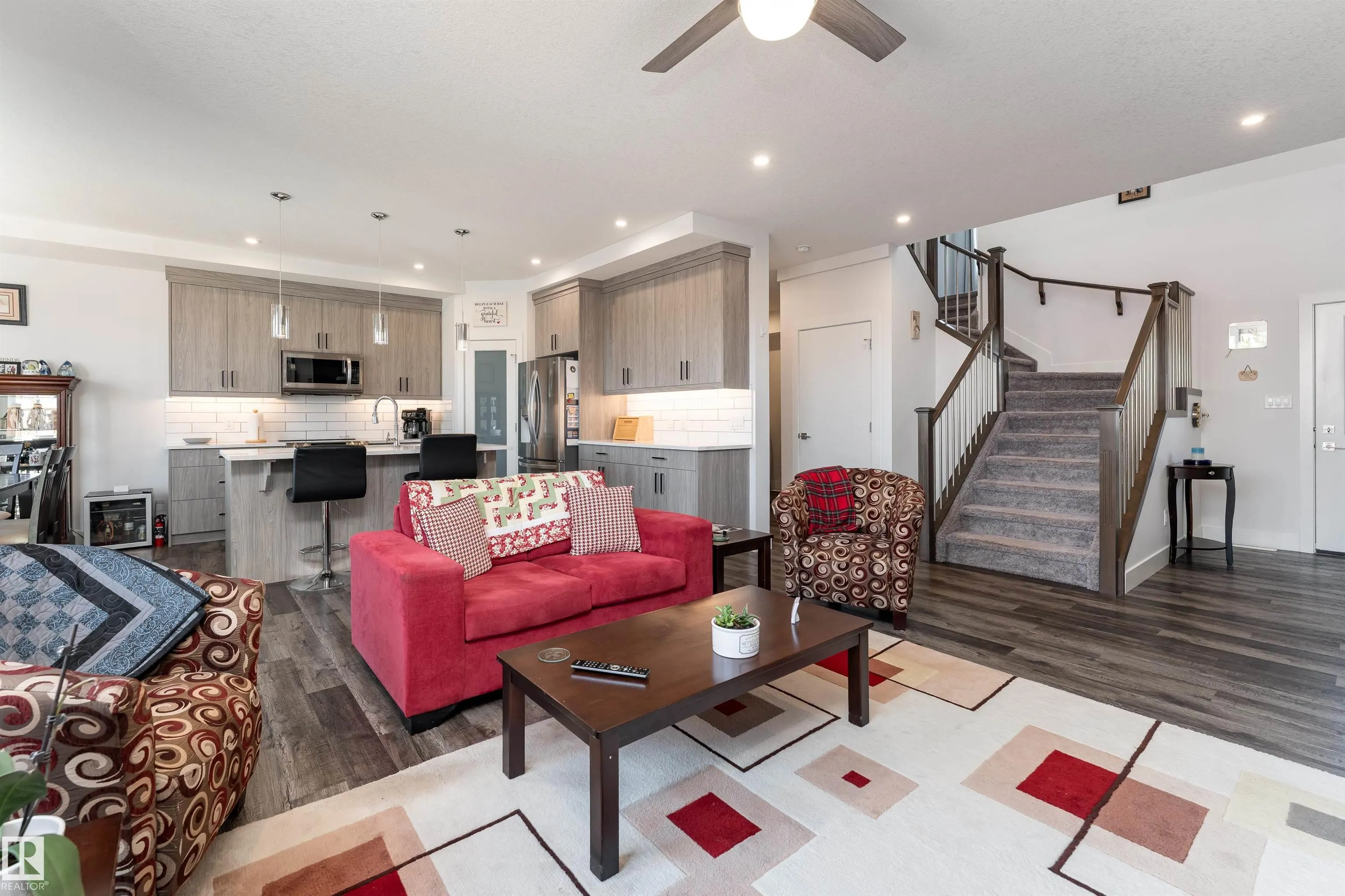 37 WALLACE Point(e)