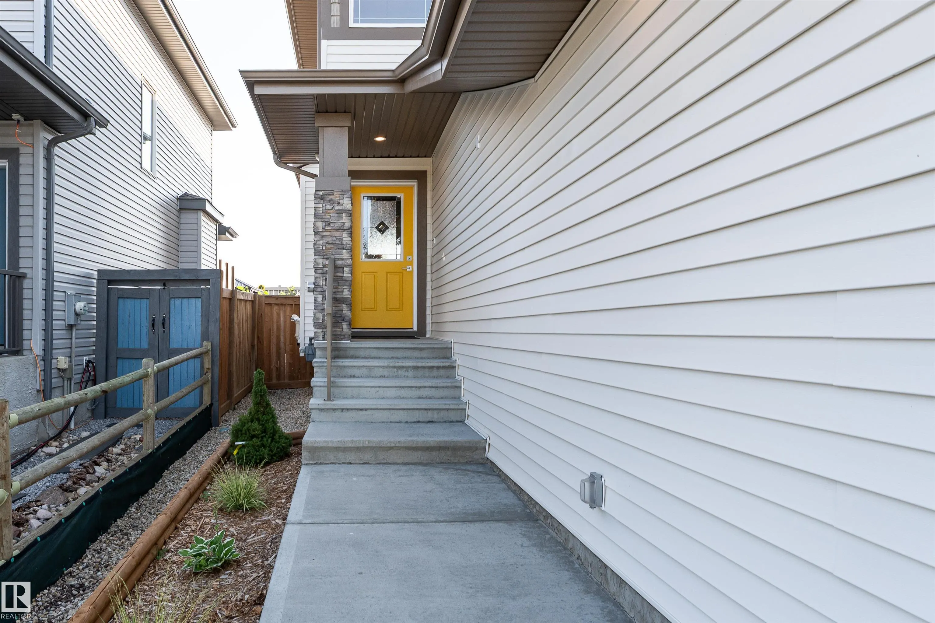 37 WALLACE Point(e)