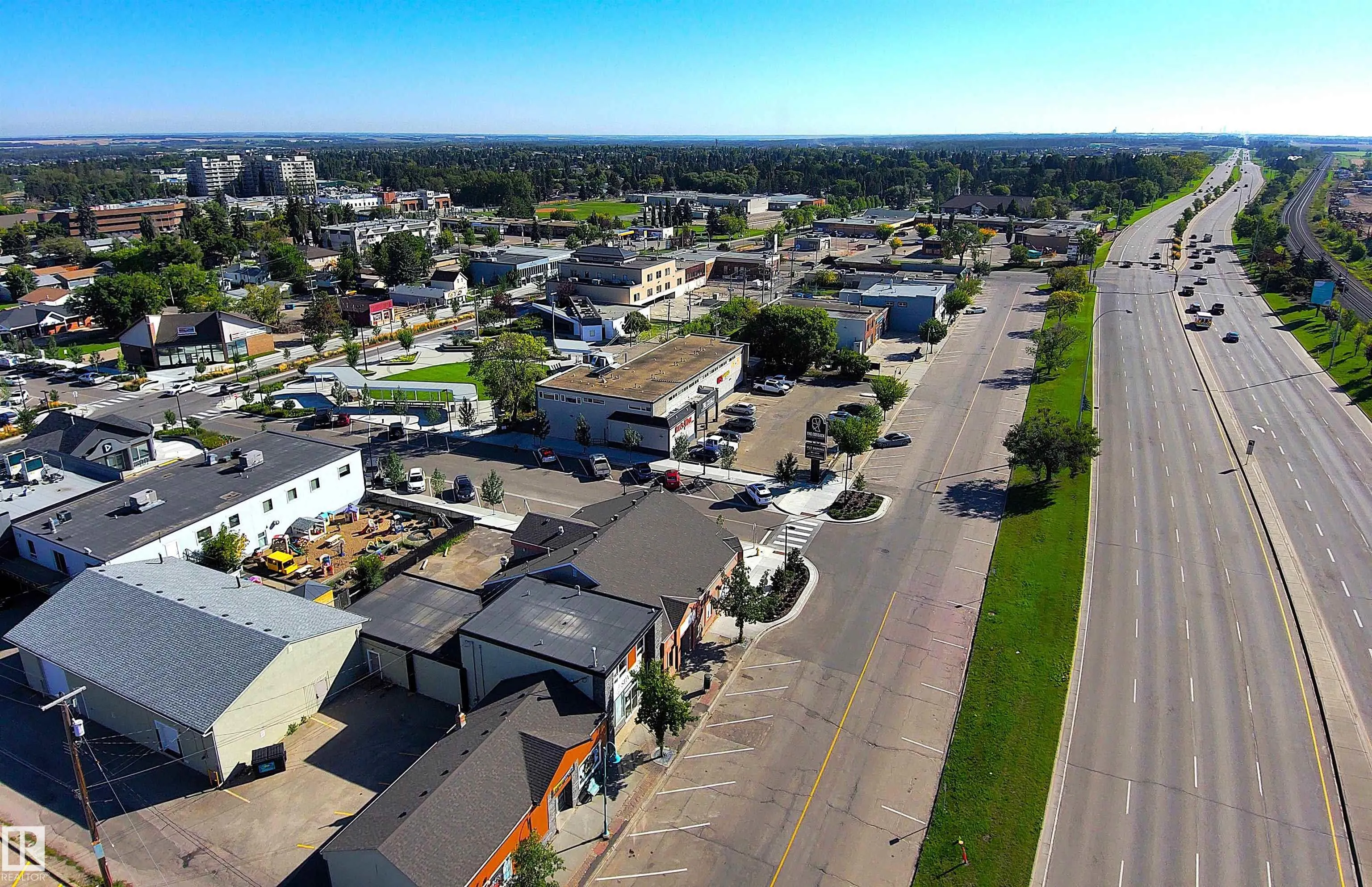 101 MAIN Street