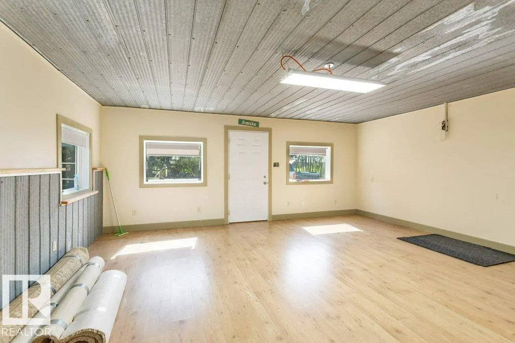 463042 RGE ROAD 274
