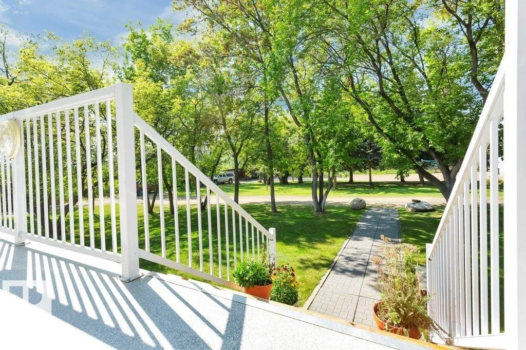 463042 RGE ROAD 274