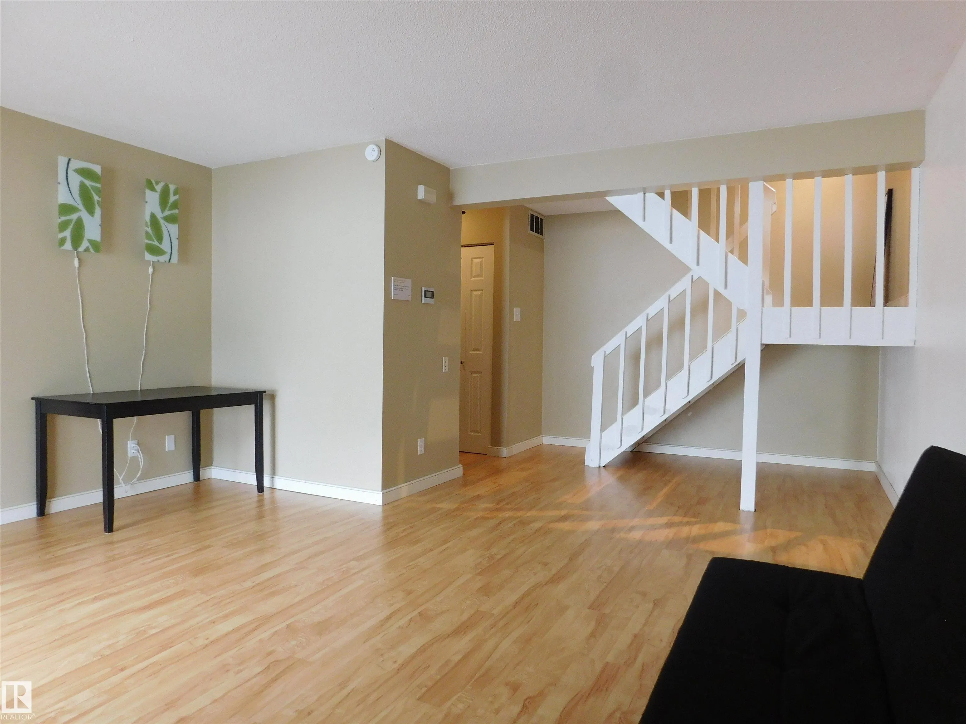 15E Meadowlark Village