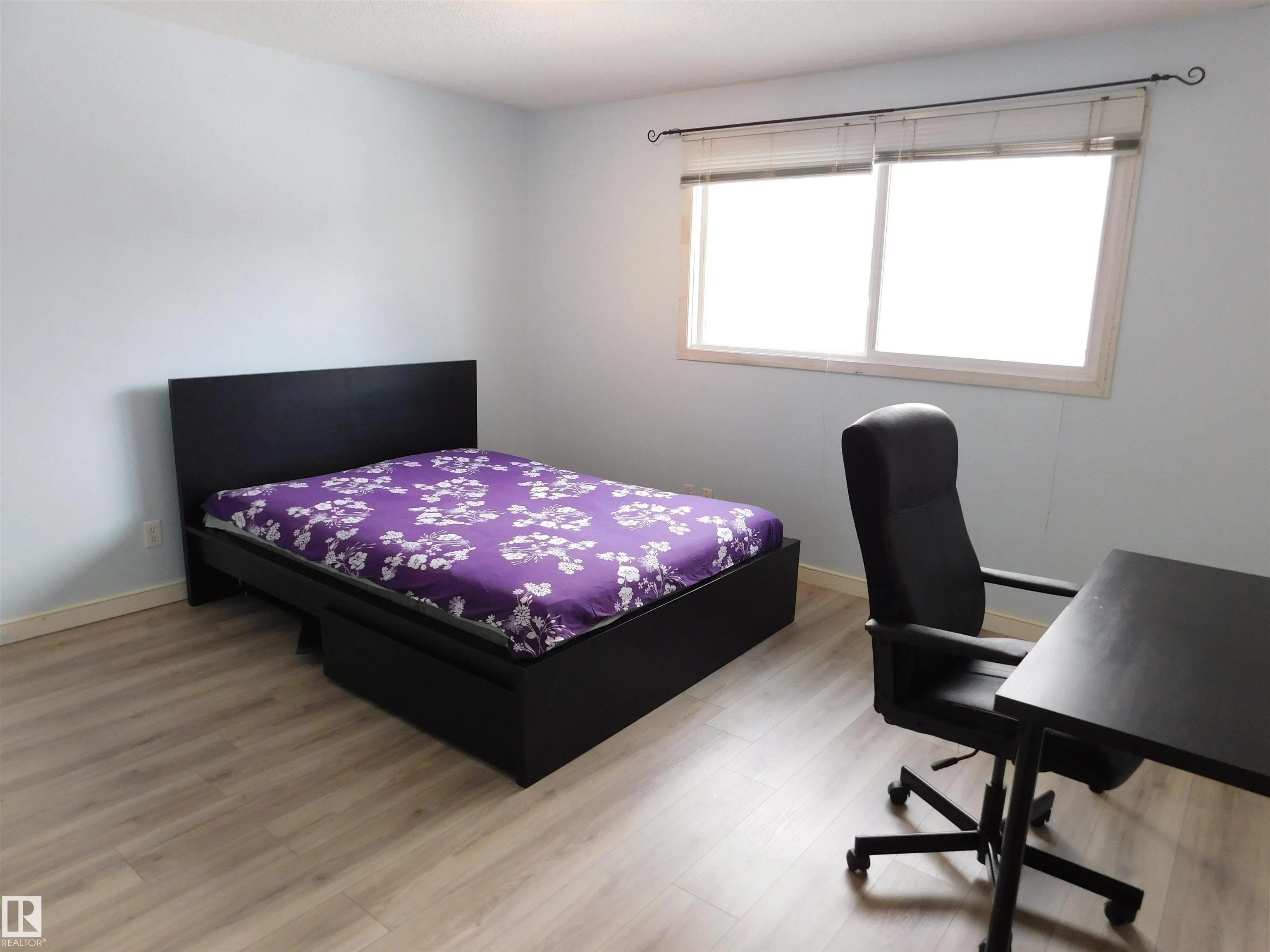 15E Meadowlark Village