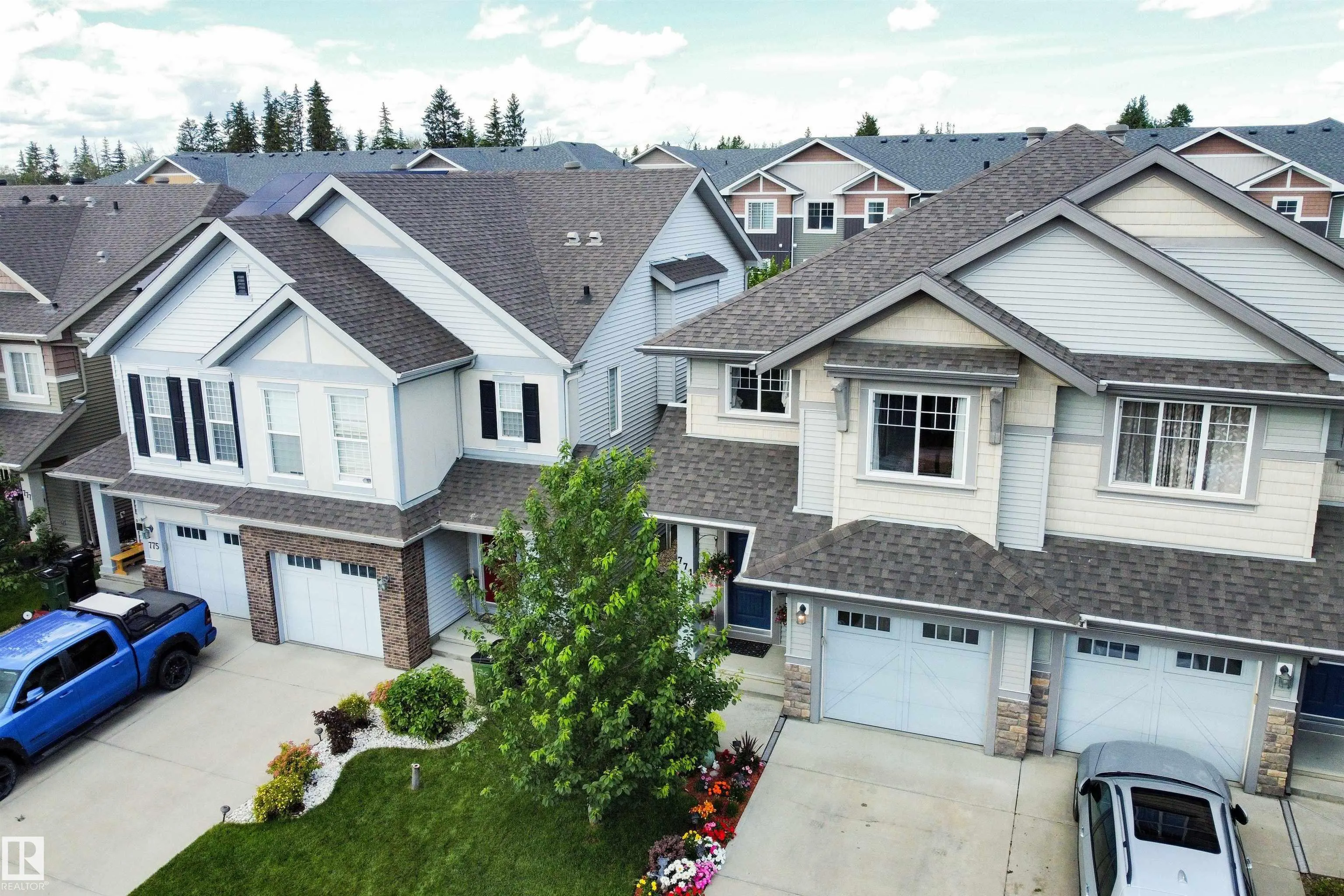 771 EAGLESON Crescent