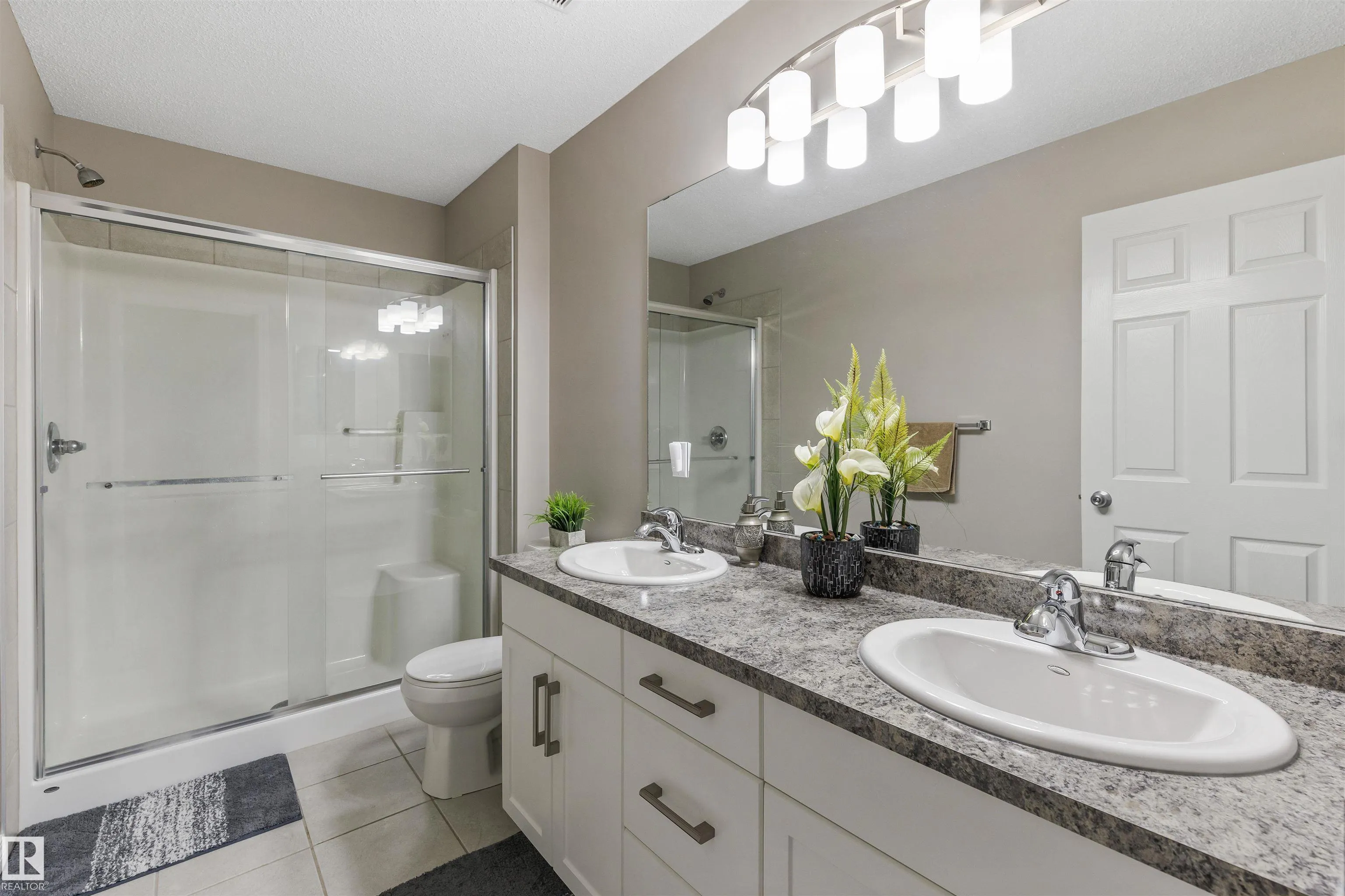 771 EAGLESON Crescent