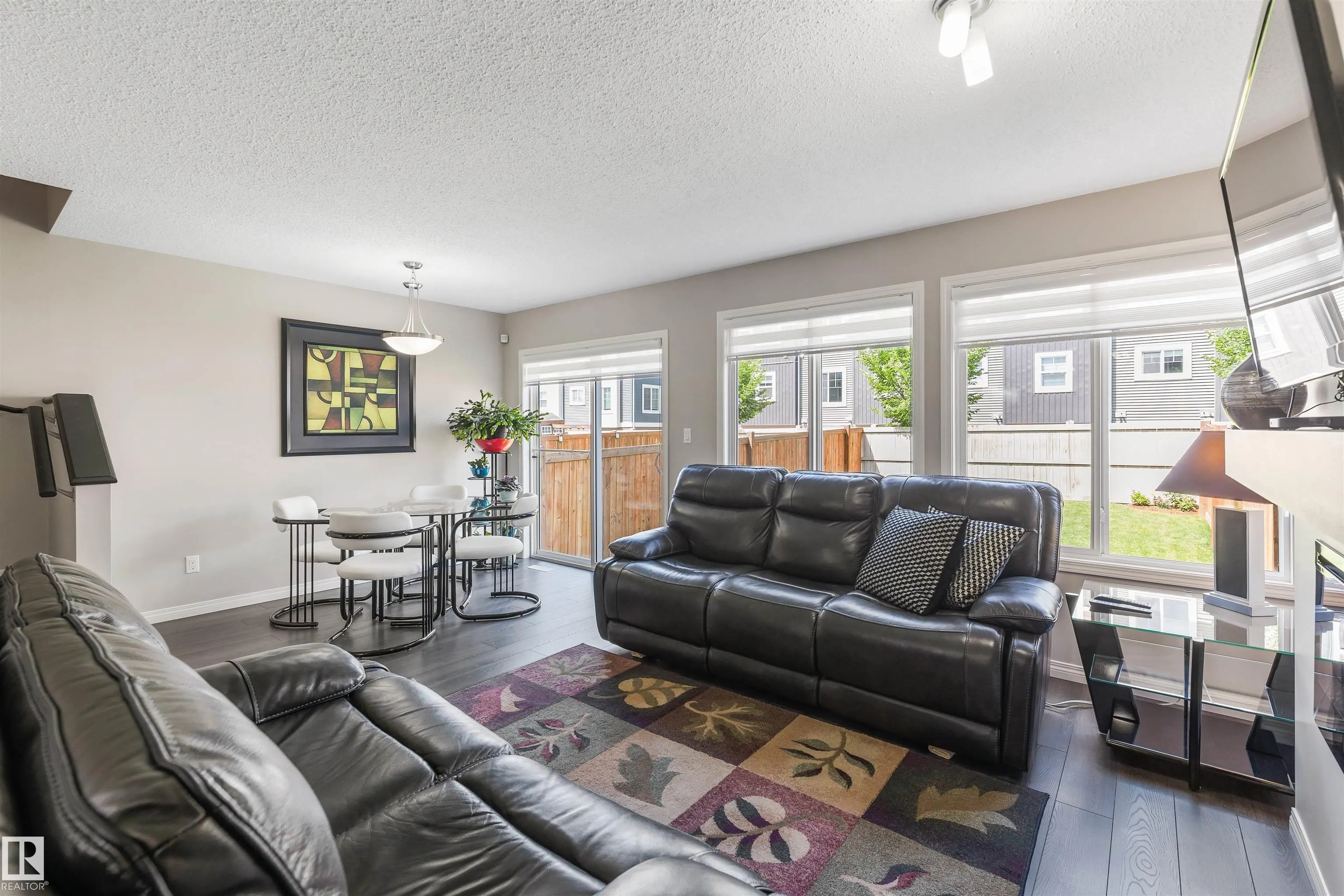 771 EAGLESON Crescent