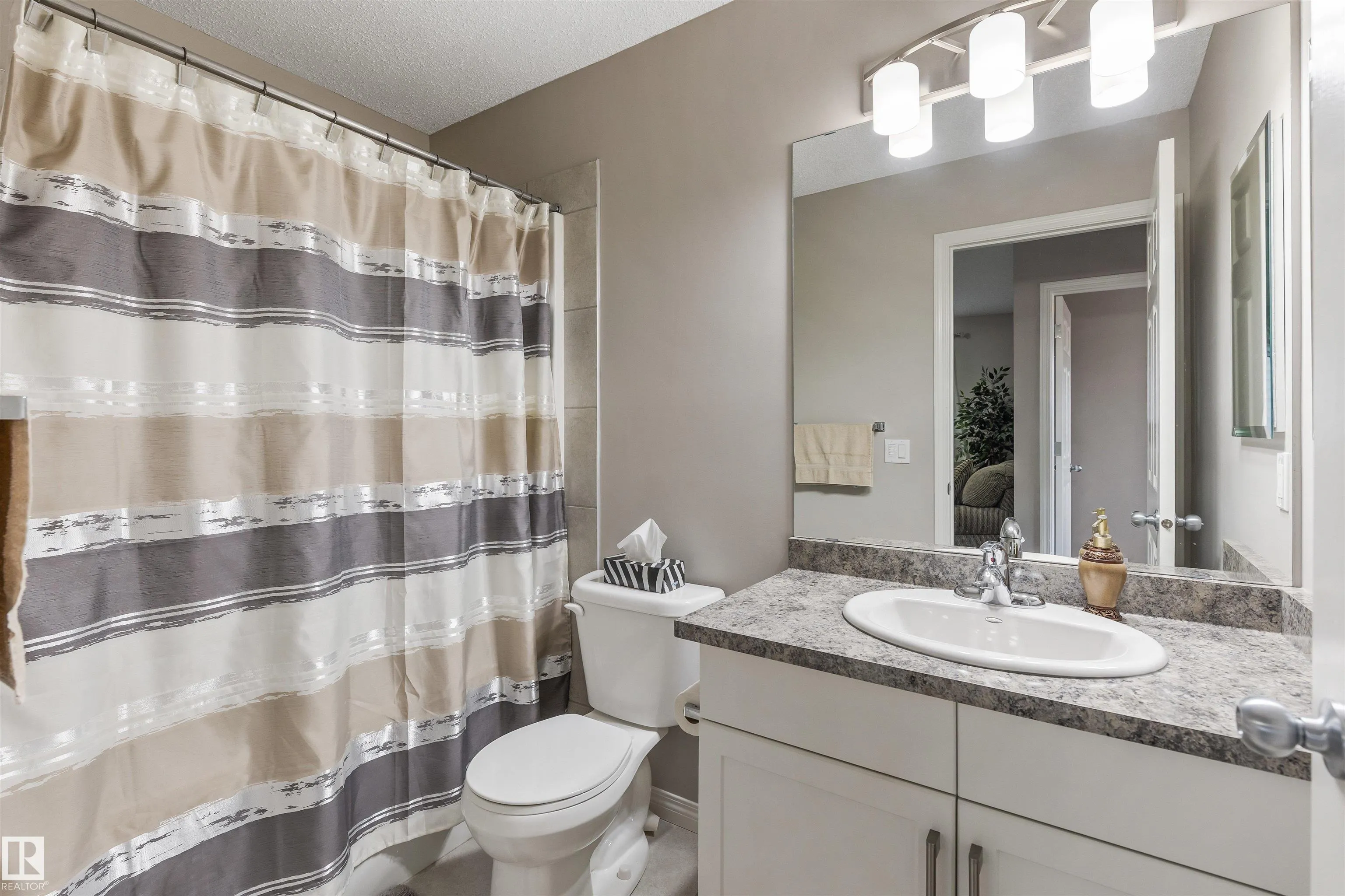 771 EAGLESON Crescent