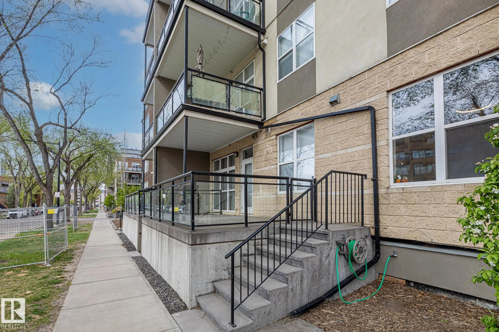 10403 122 Street
