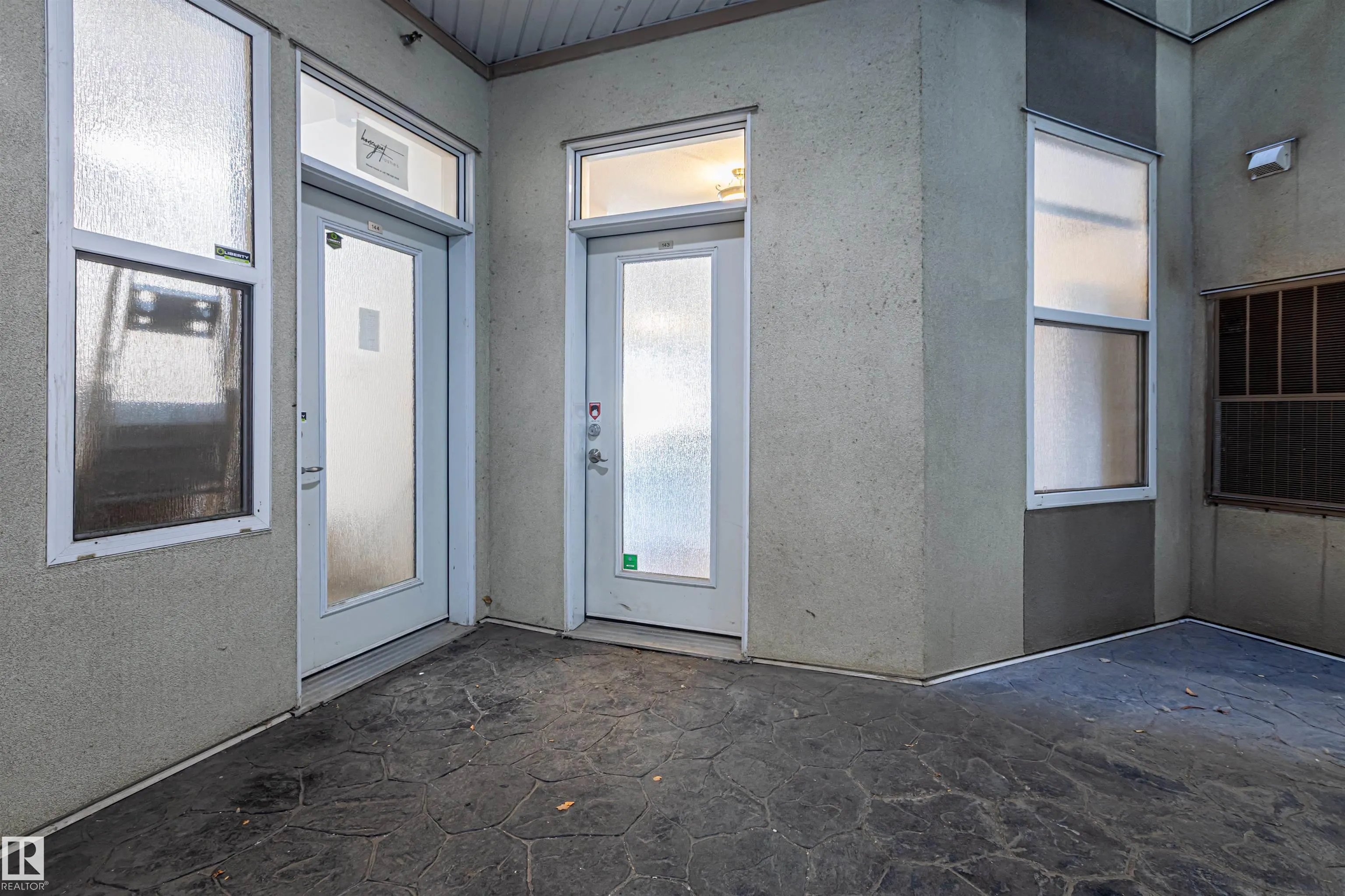 10403 122 Street