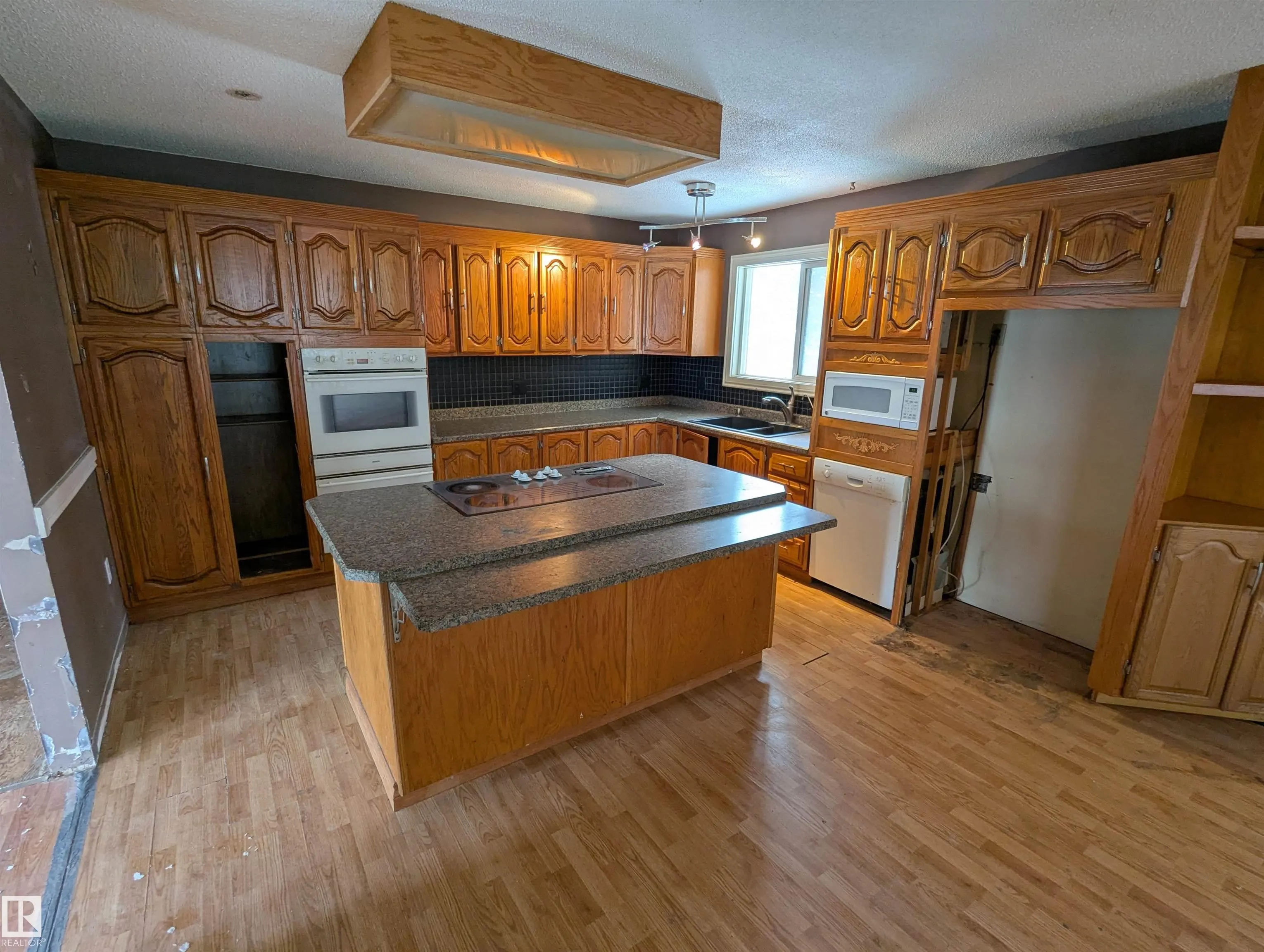 52414 RGE ROAD 20