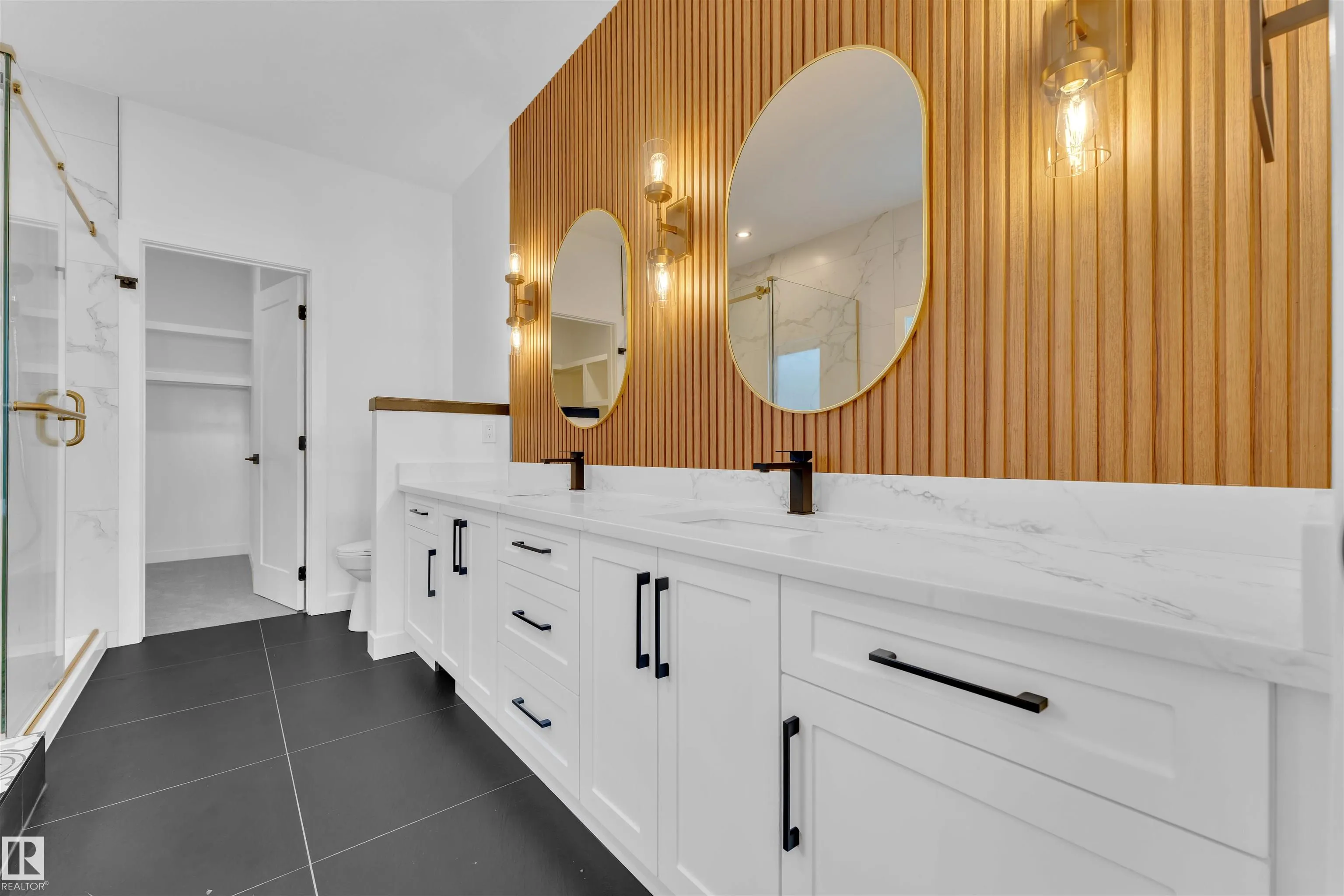 29 Eldridge Point(e)