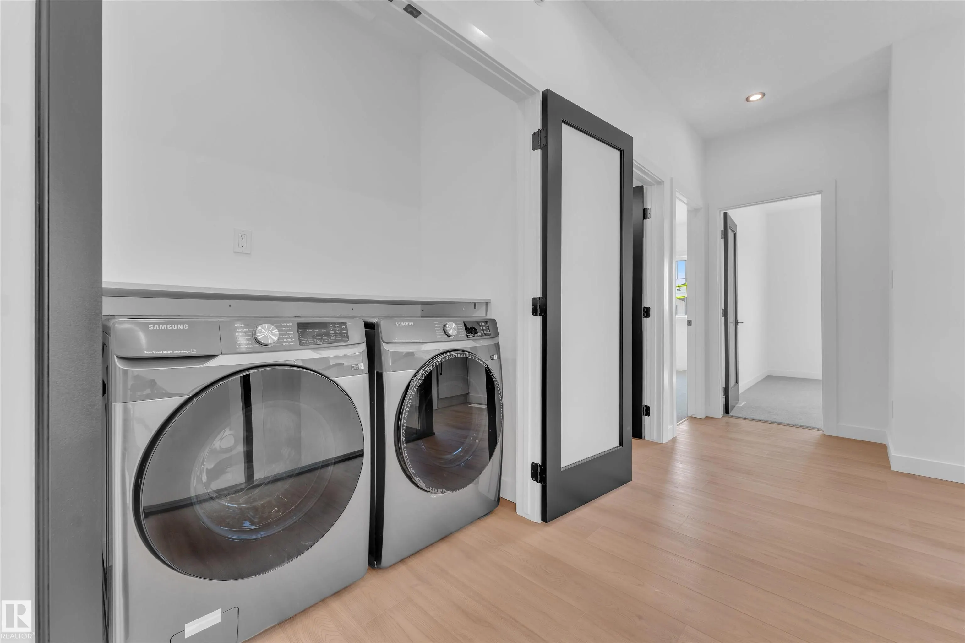 29 Eldridge Point(e)