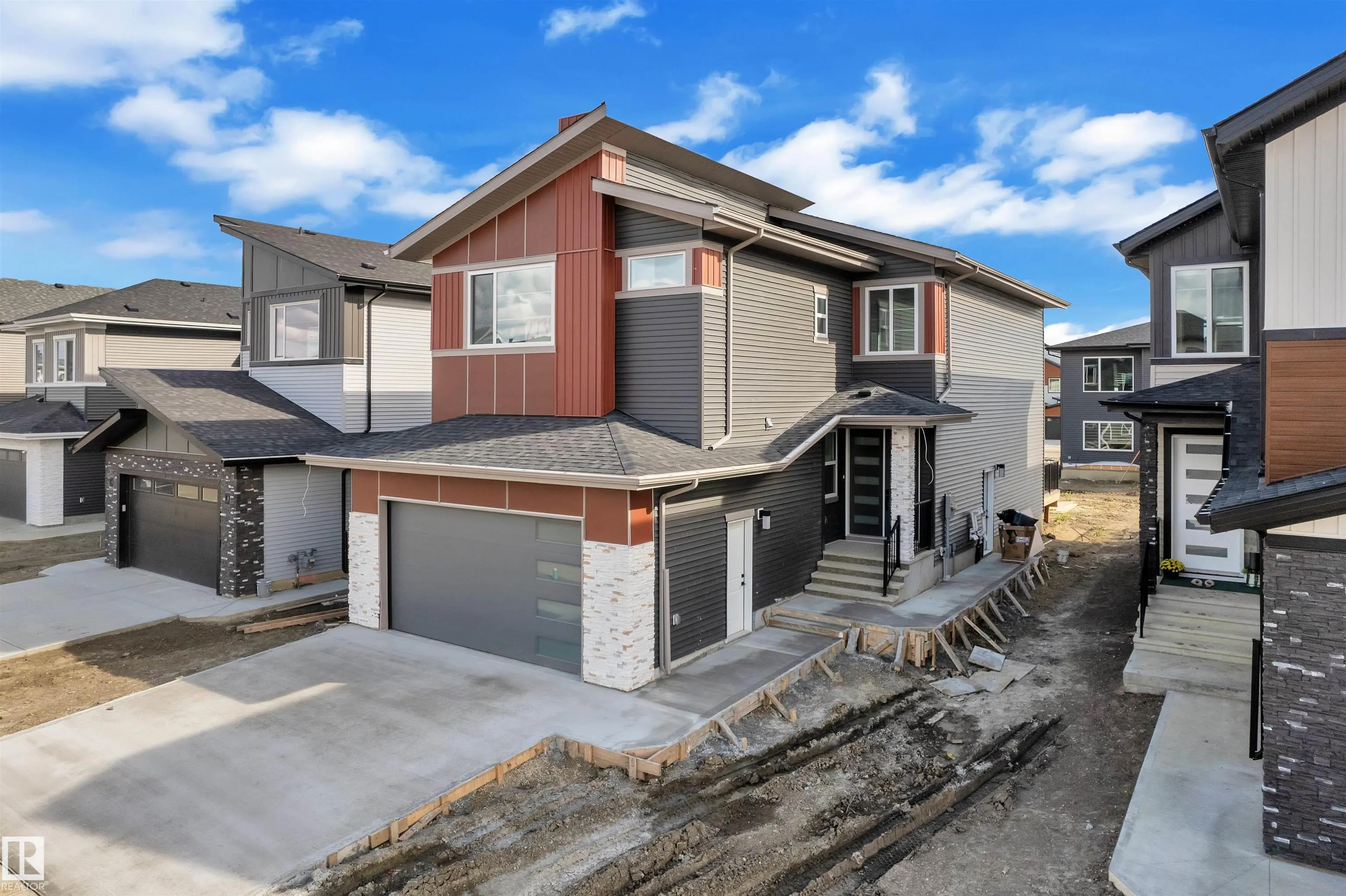 62 AVE