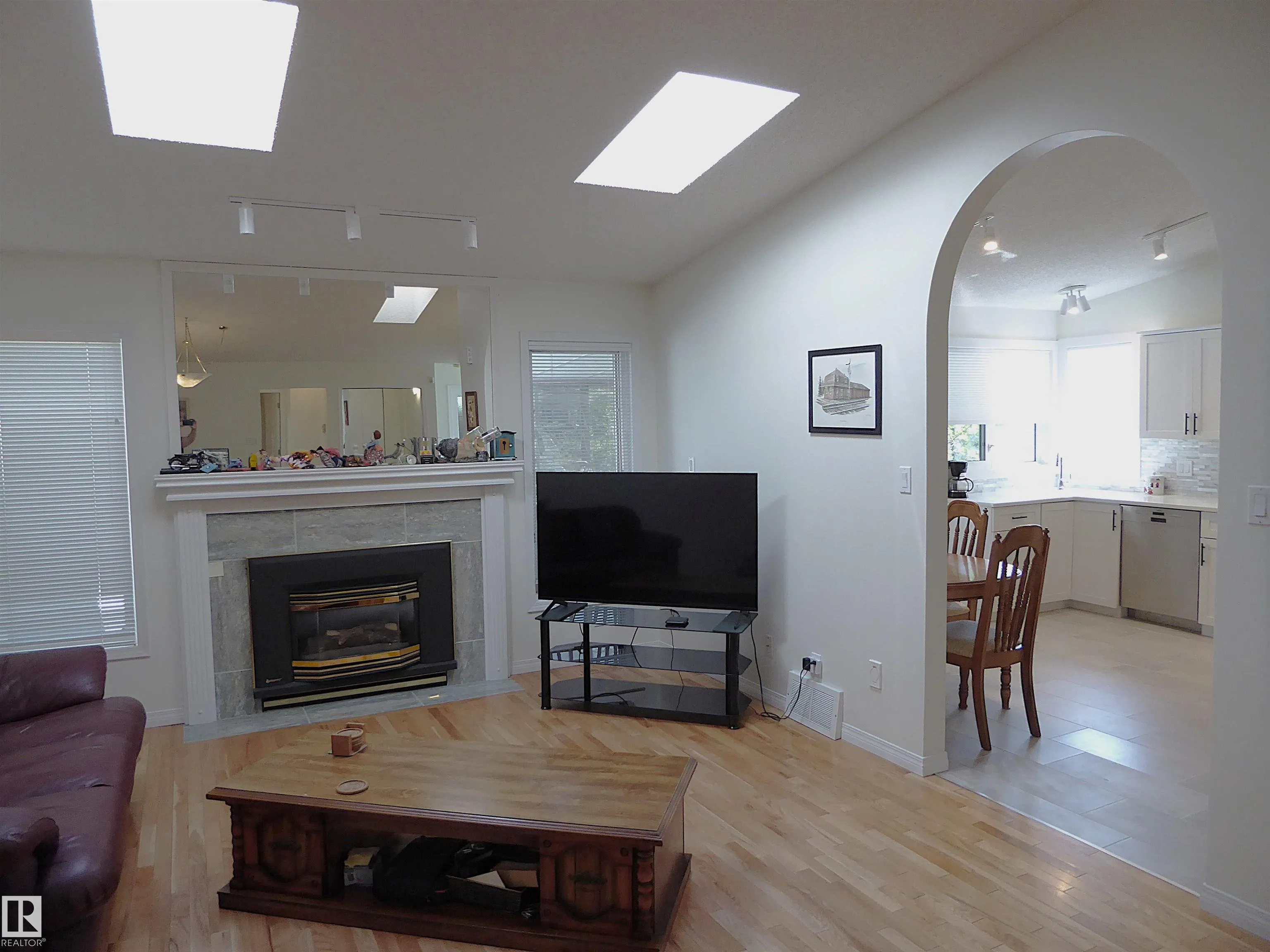 330 Rehwinkel Close