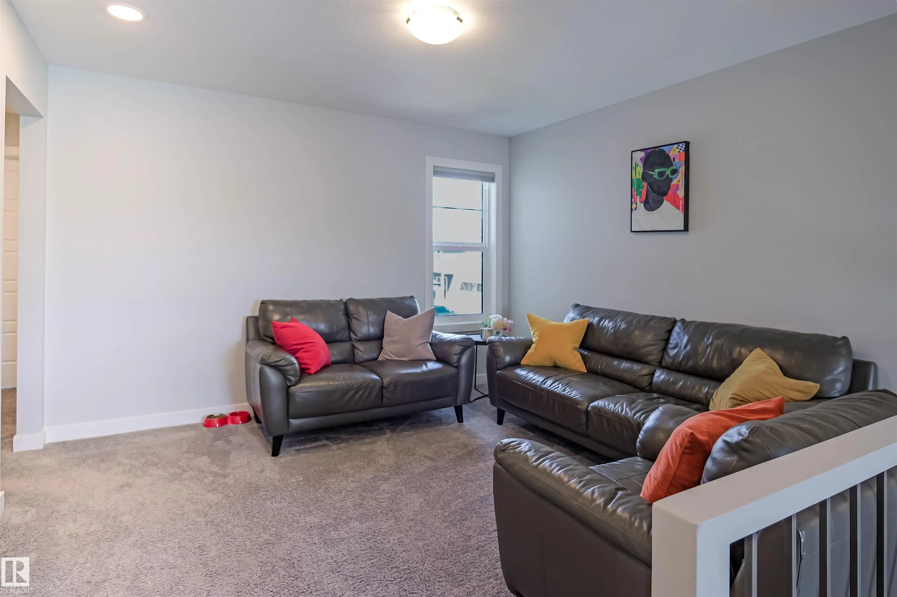 111 KINGSBURY Circle