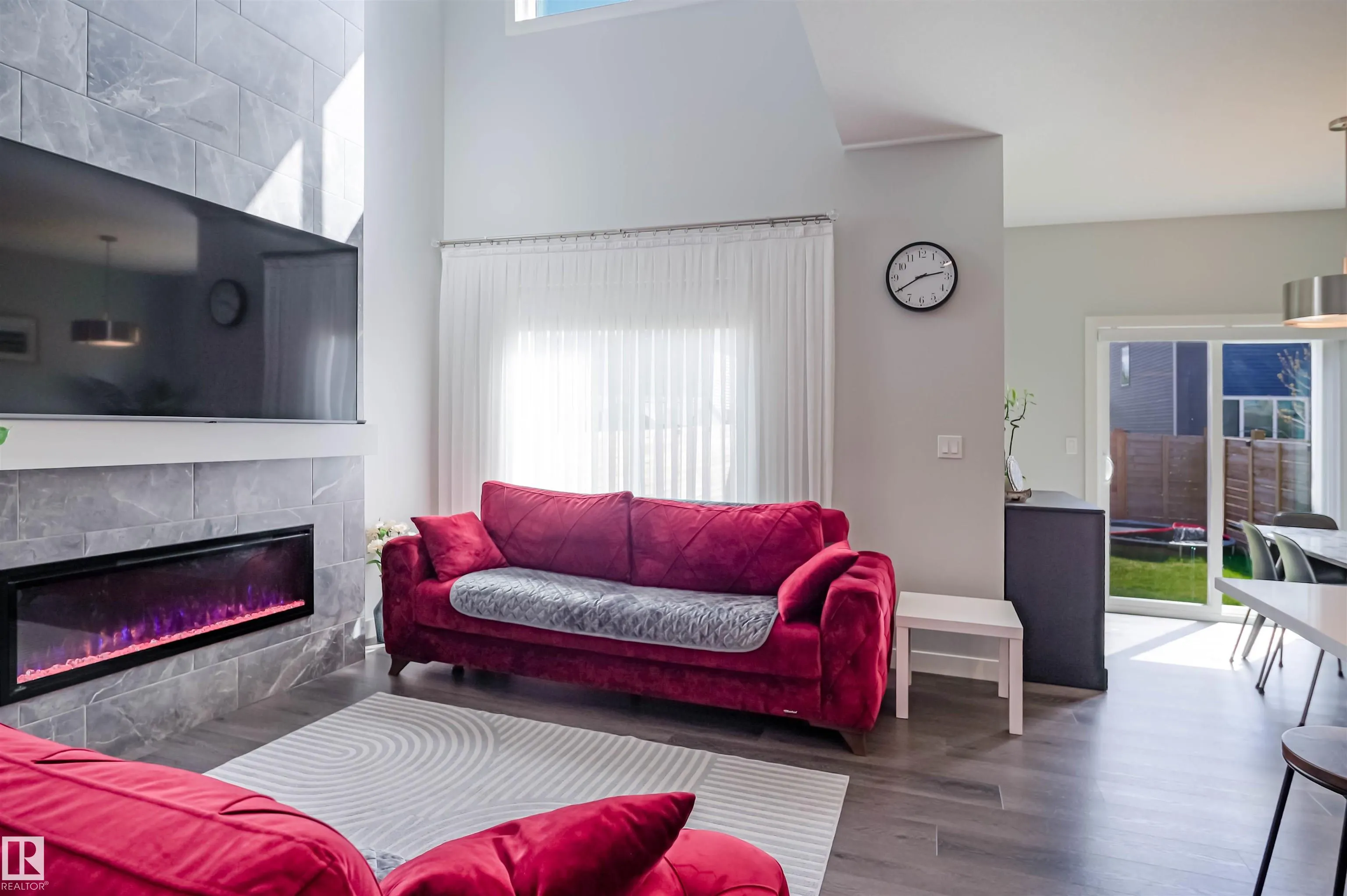 111 KINGSBURY Circle