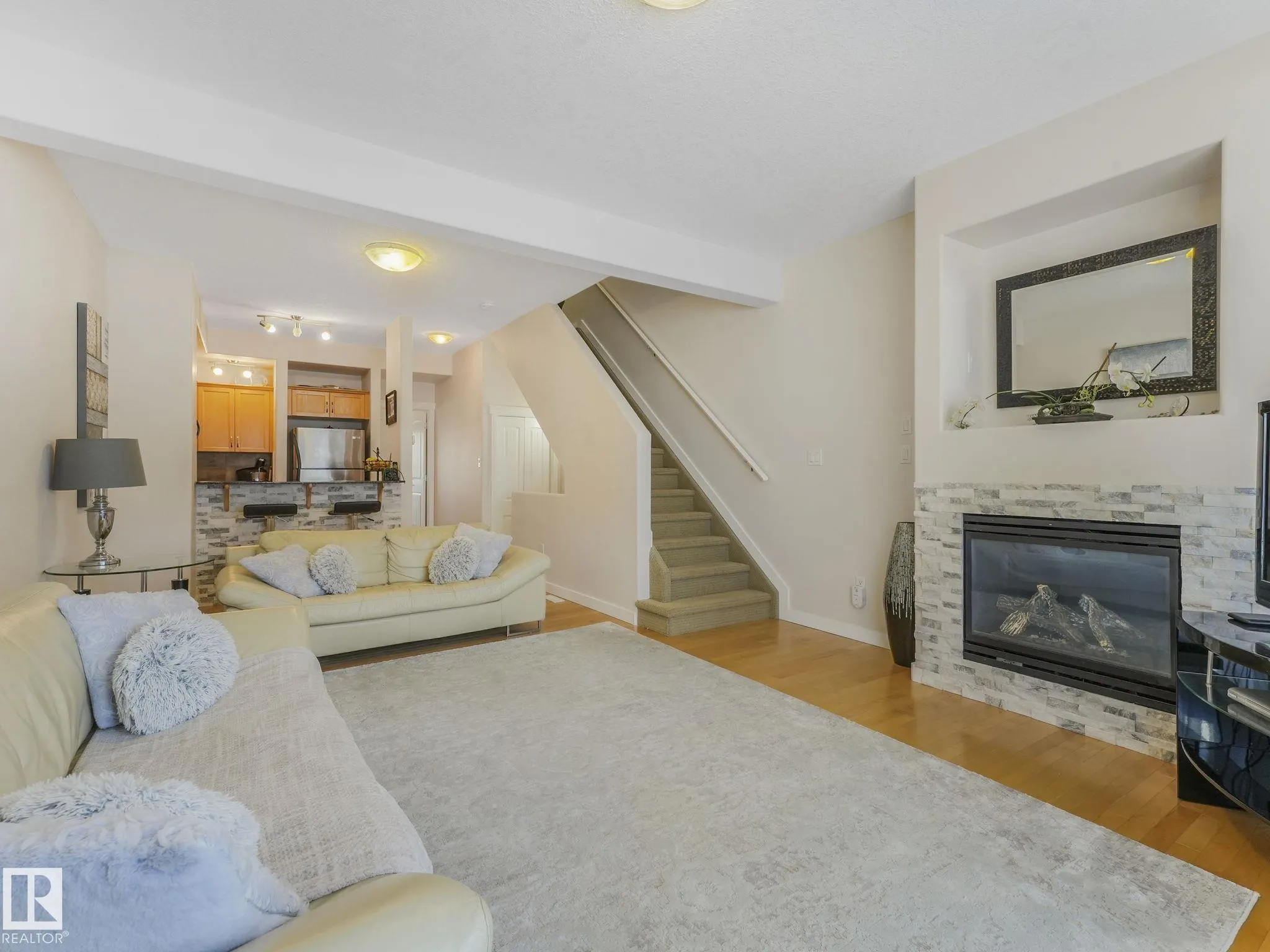 #4 13215 153 Ave
