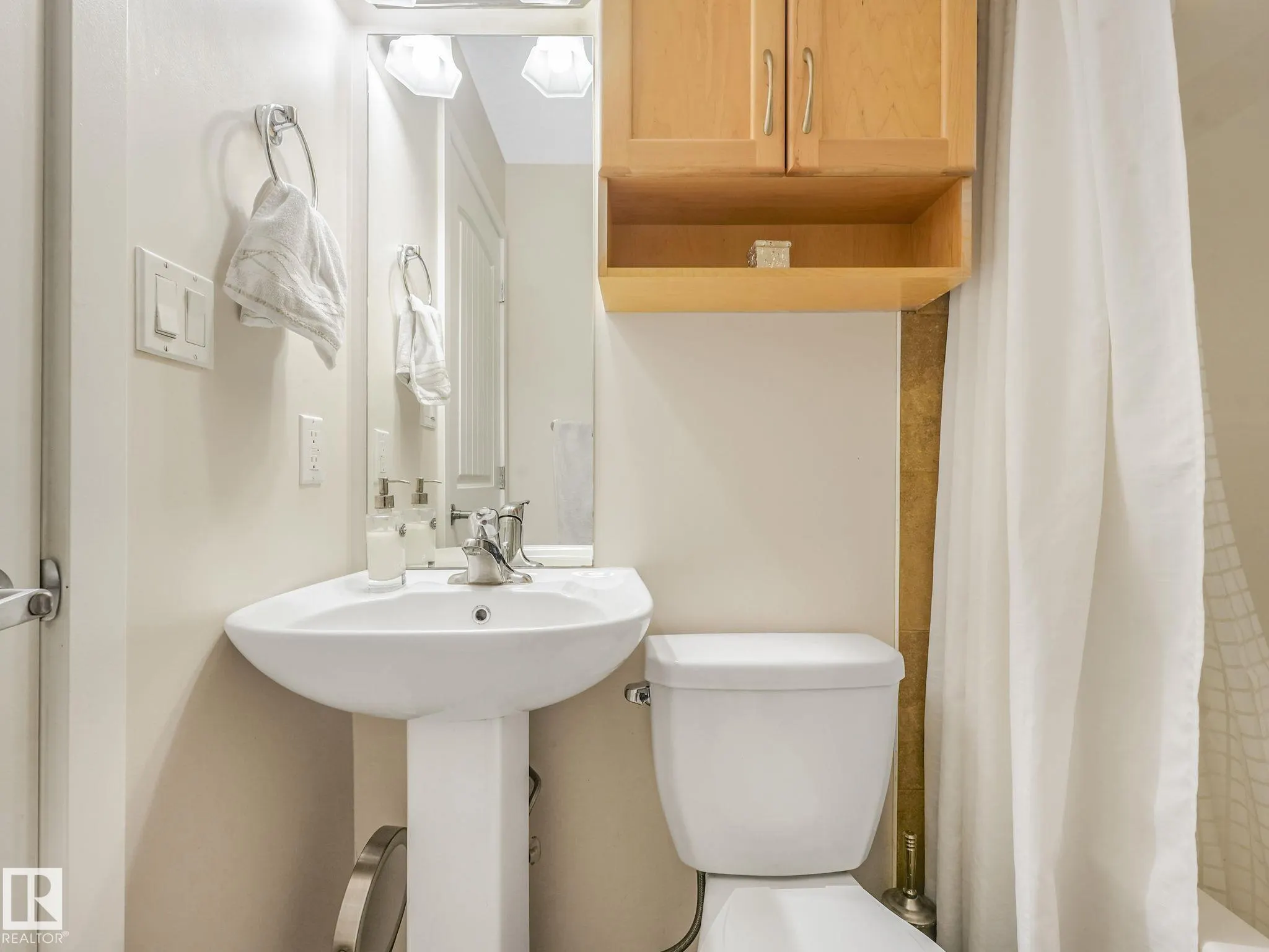 #4 13215 153 Ave