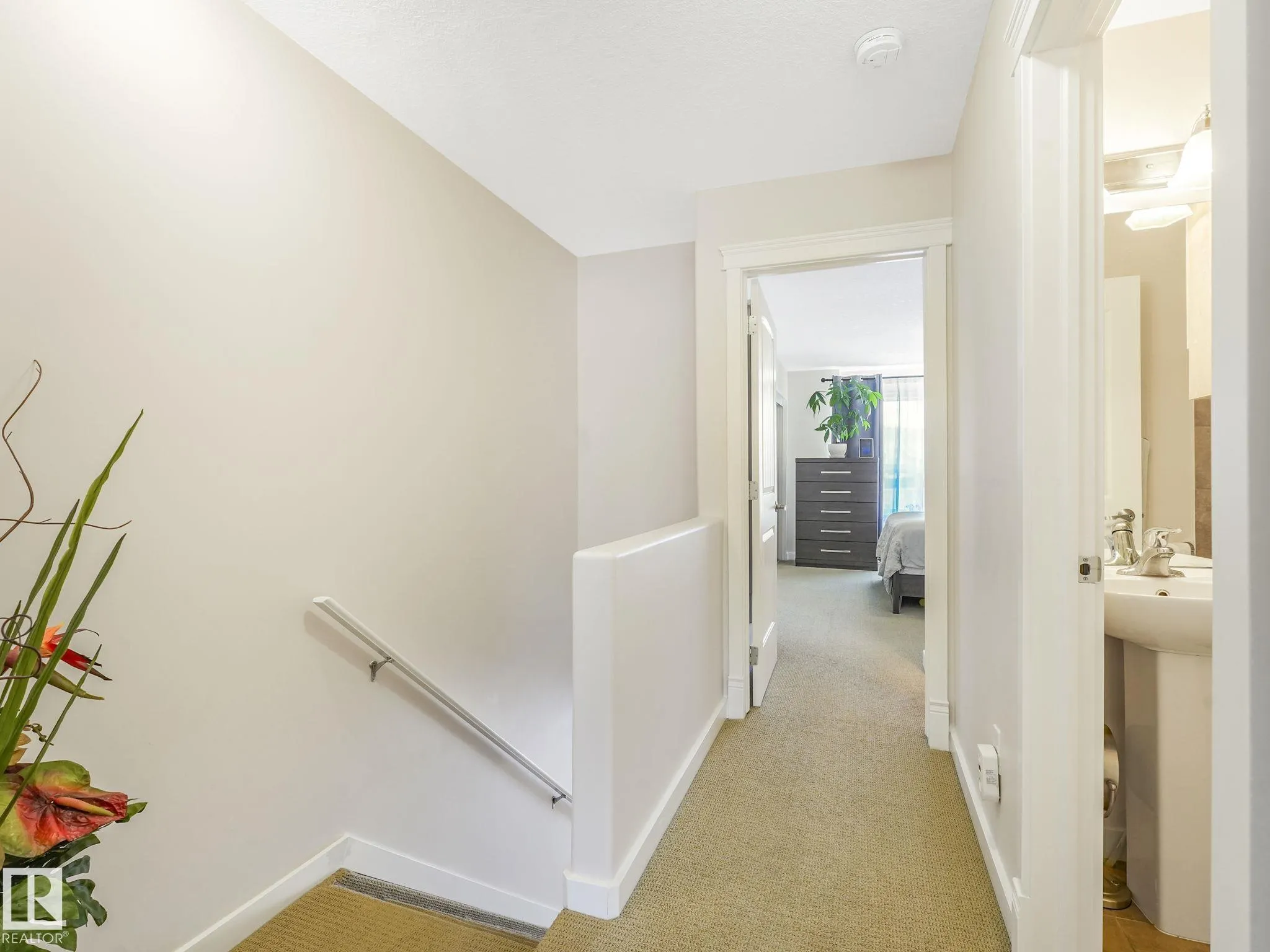 #4 13215 153 Ave