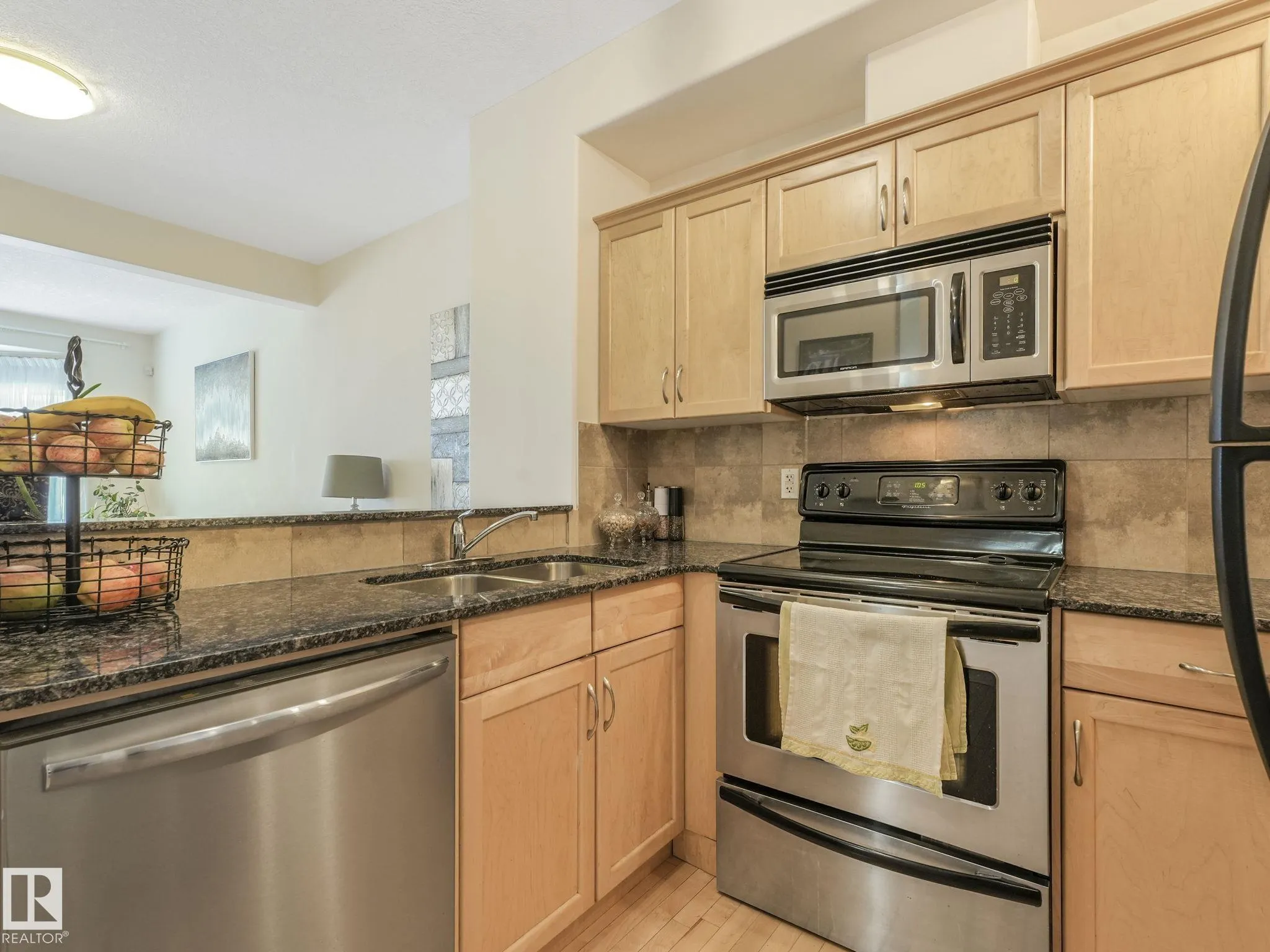 #4 13215 153 Ave