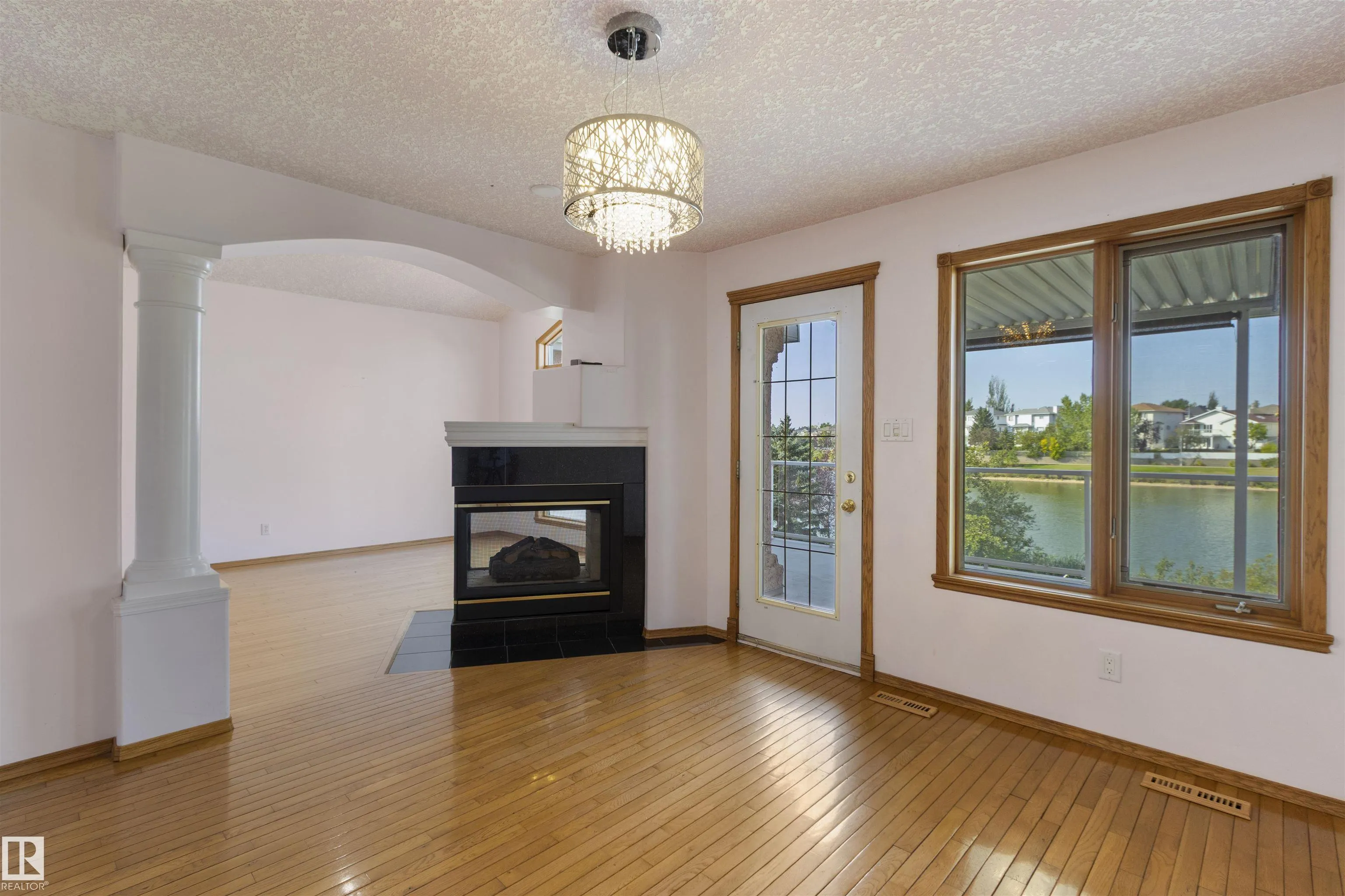 341 HOLLICK-KENYON Road