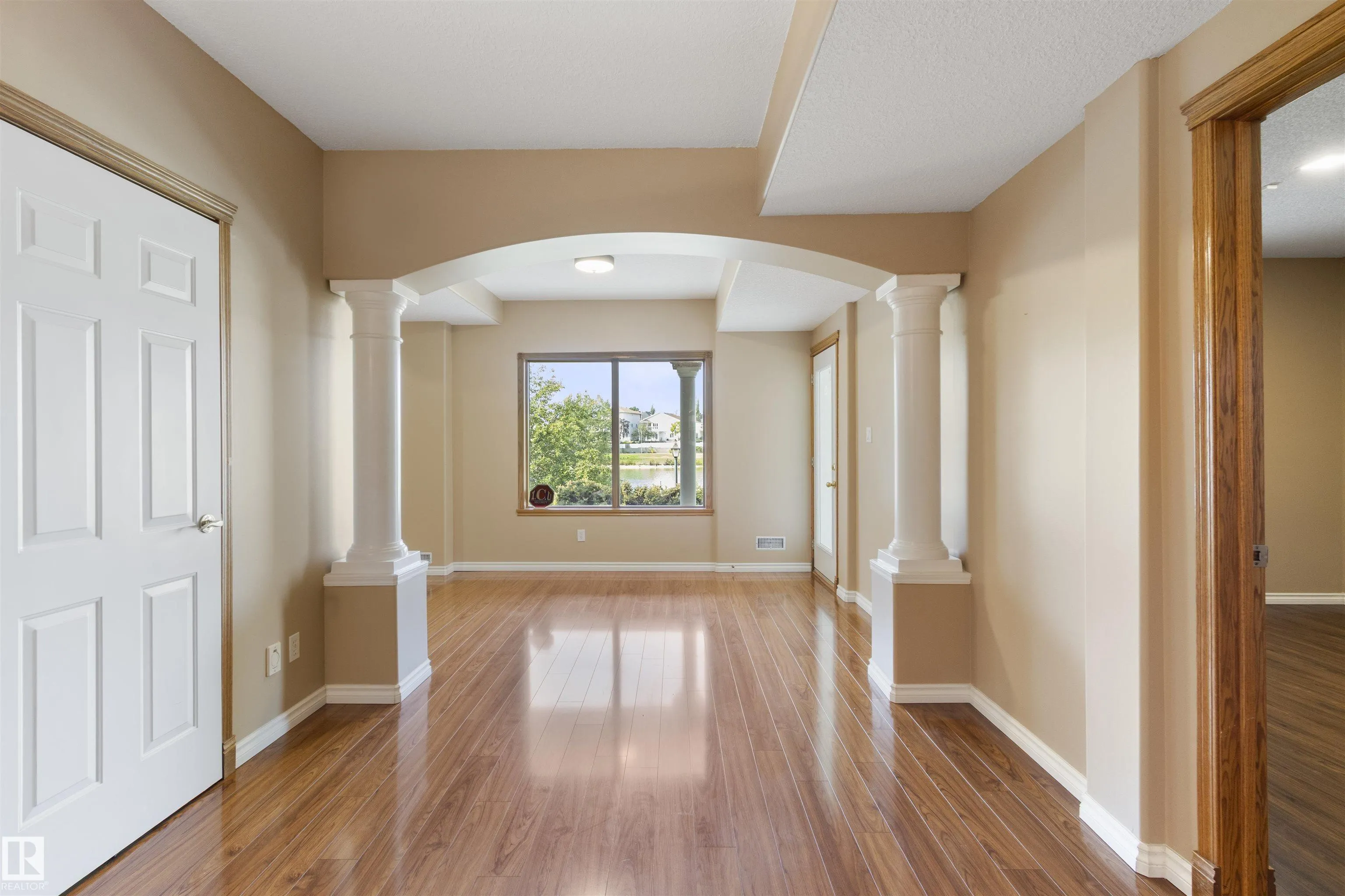 341 HOLLICK-KENYON Road