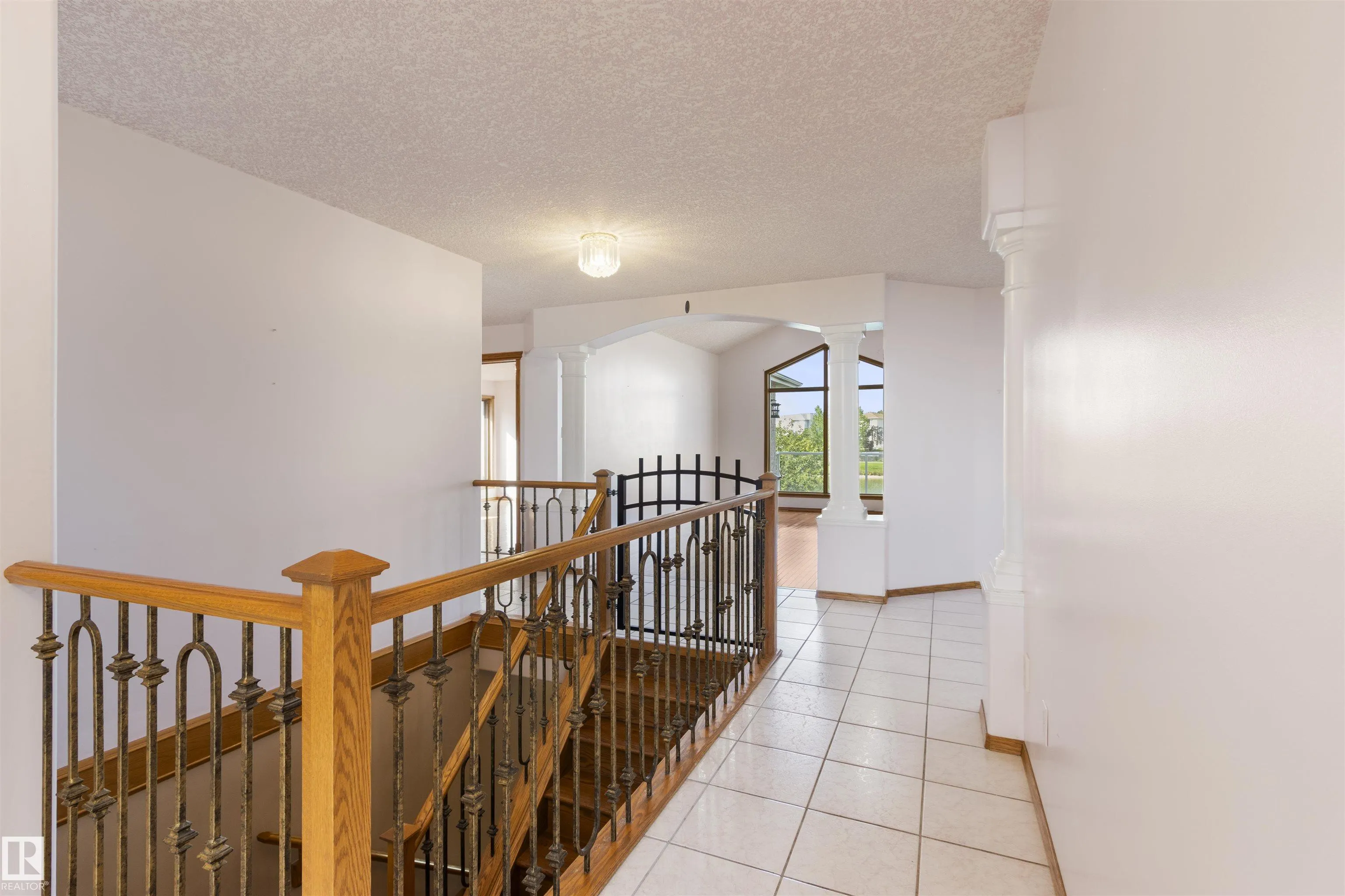 341 HOLLICK-KENYON Road