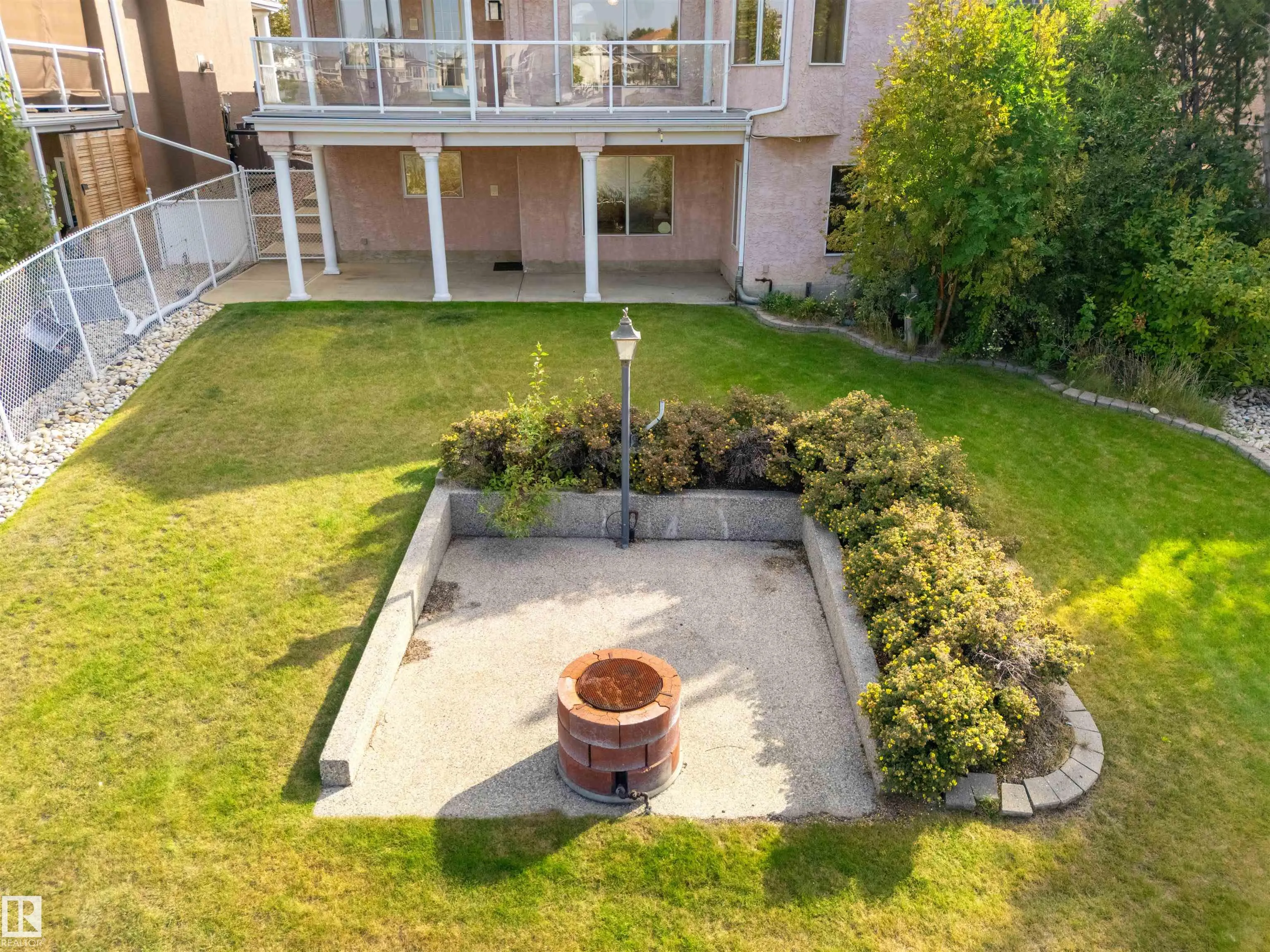 341 HOLLICK-KENYON Road
