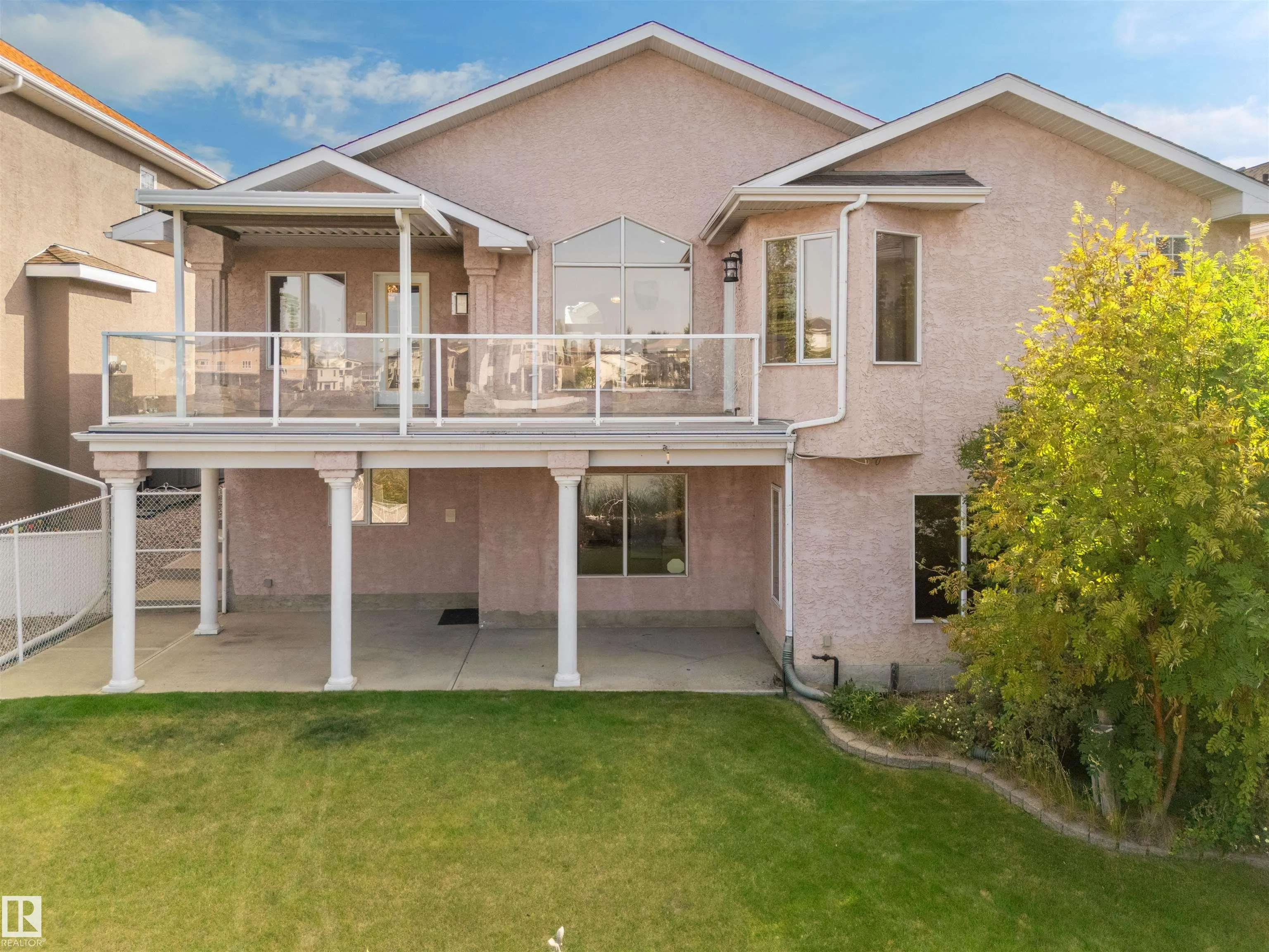 341 HOLLICK-KENYON Road