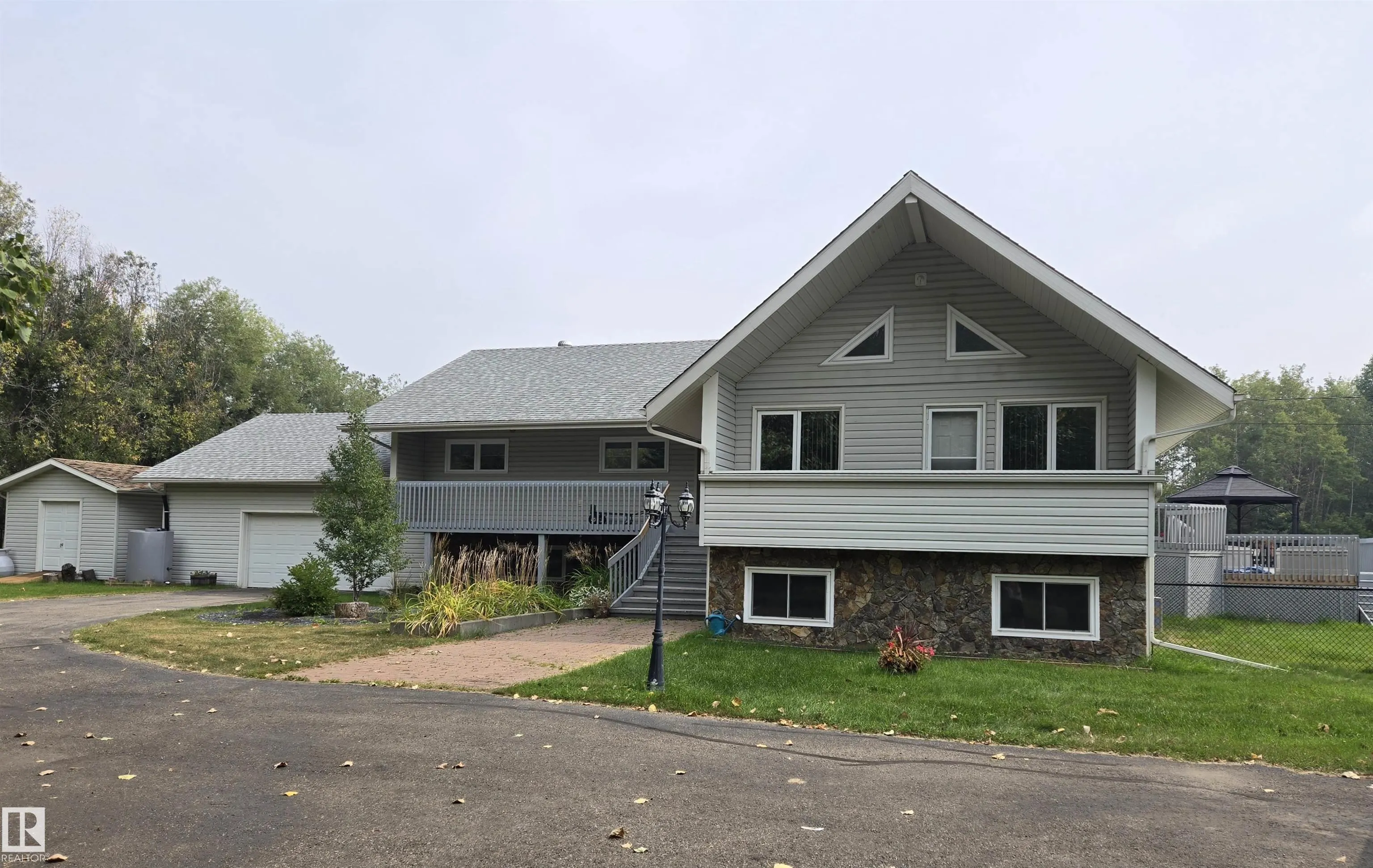 23012 TWP ROAD 521