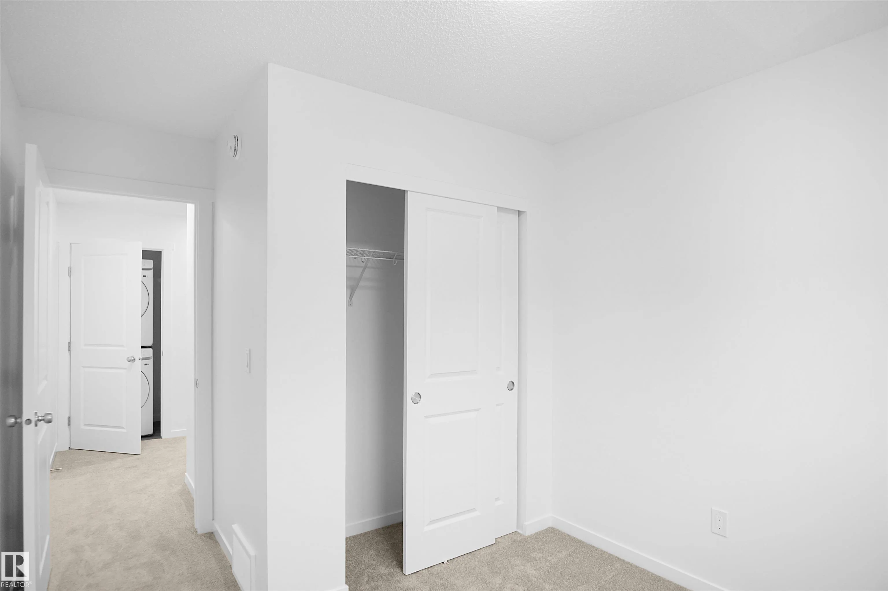 4362 Kinglet Drive