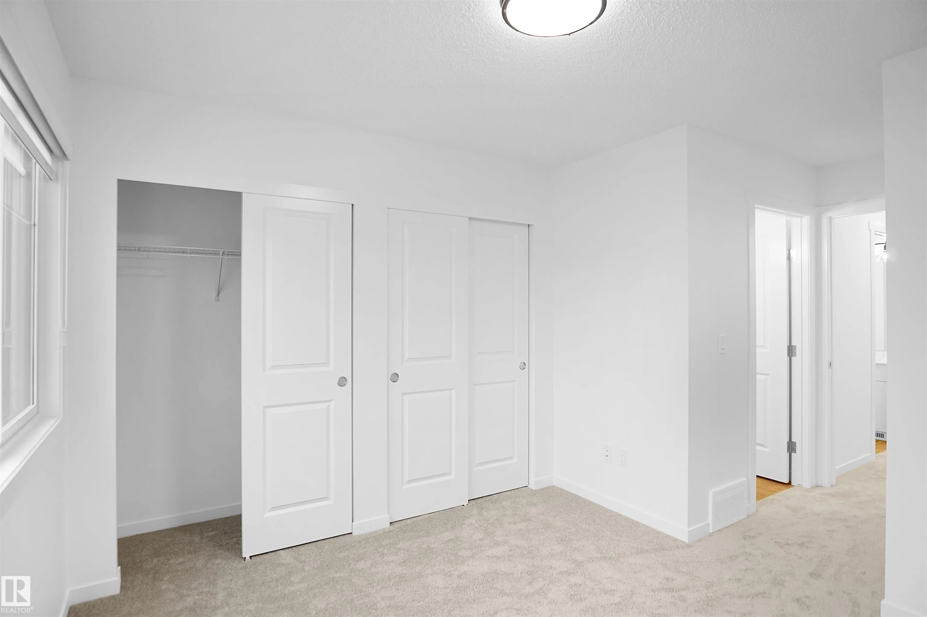 4362 Kinglet Drive